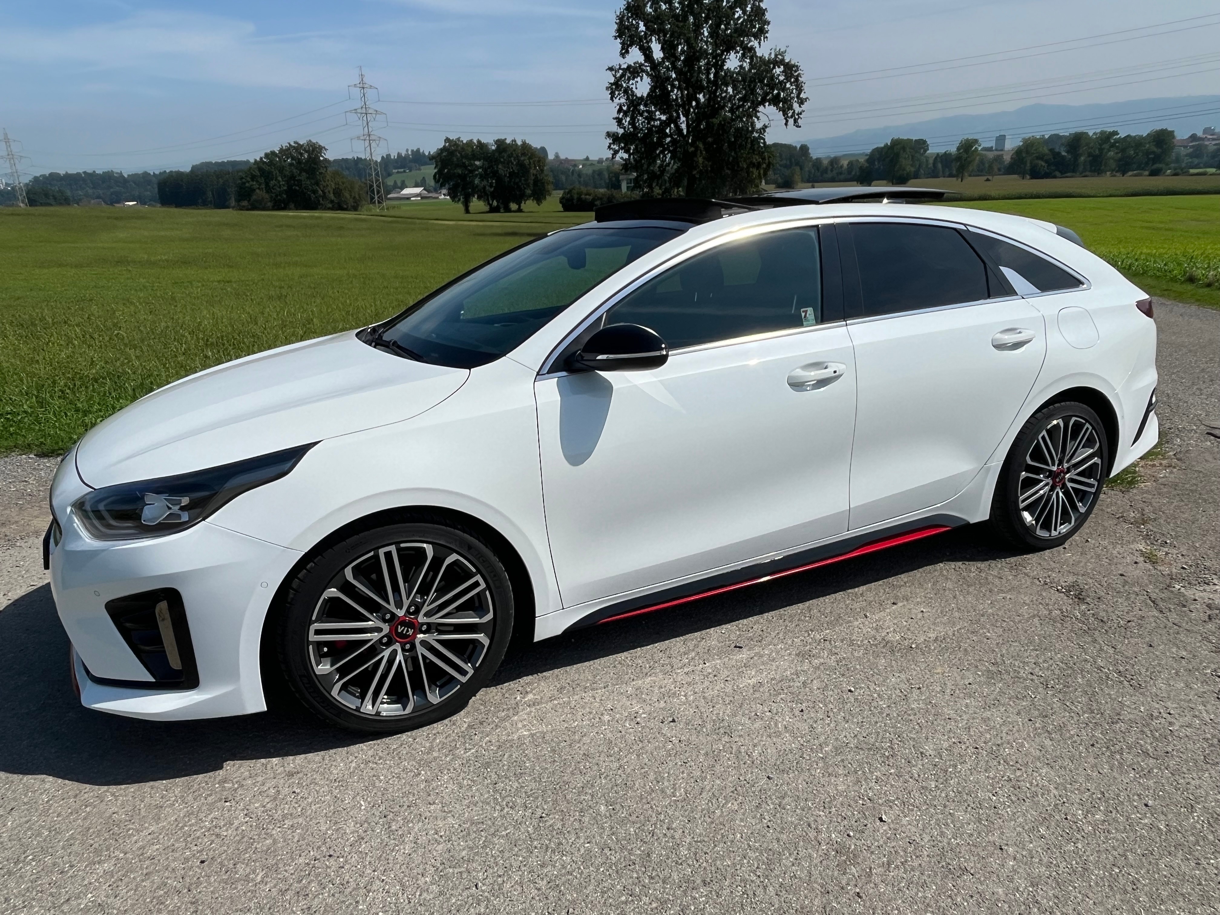 KIA ProCeed 1.6 T-GDi GT DCT