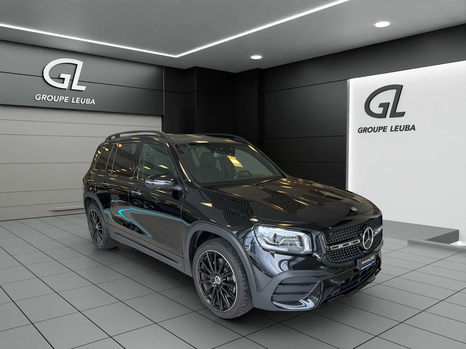 MERCEDES-BENZ GLB 250 AMG Line 4 MATIC