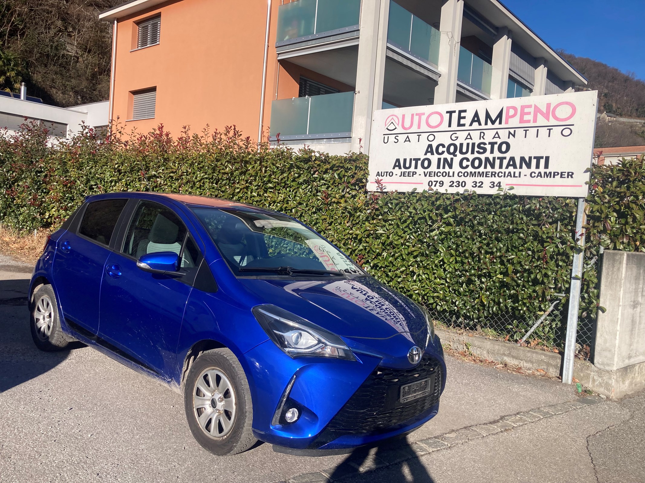 TOYOTA Yaris 1.5 Comfort