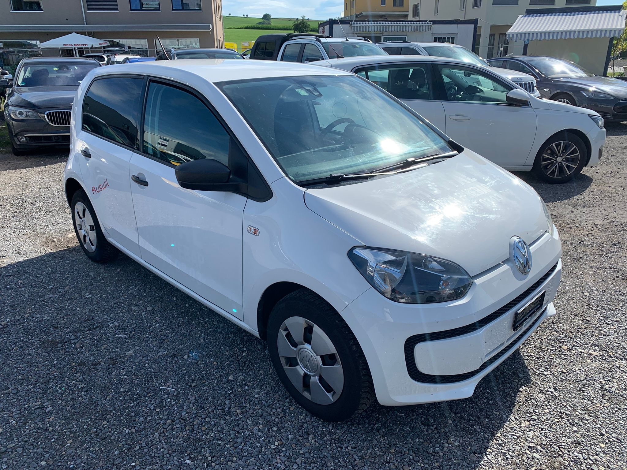 VW Up 1.0 take up