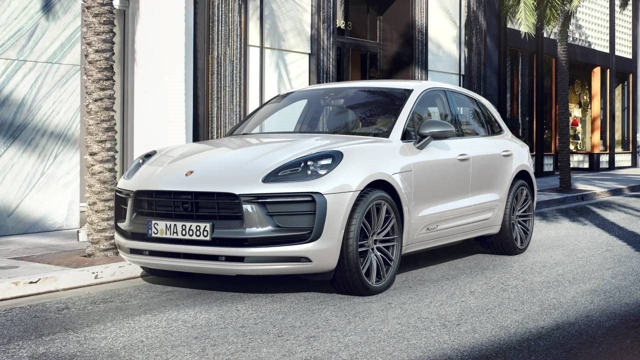 PORSCHE MACAN T