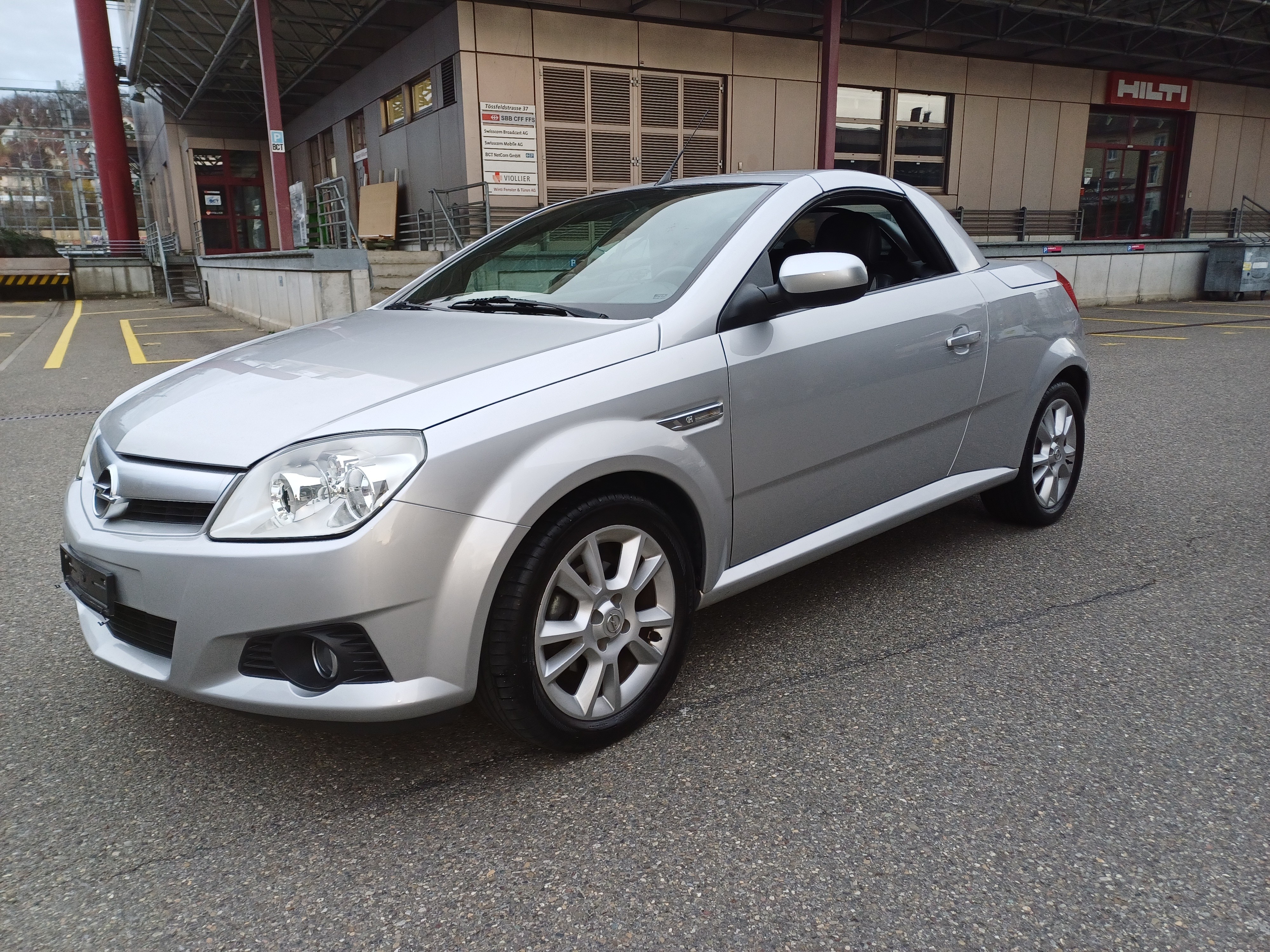 OPEL Tigra 1.8 Sport