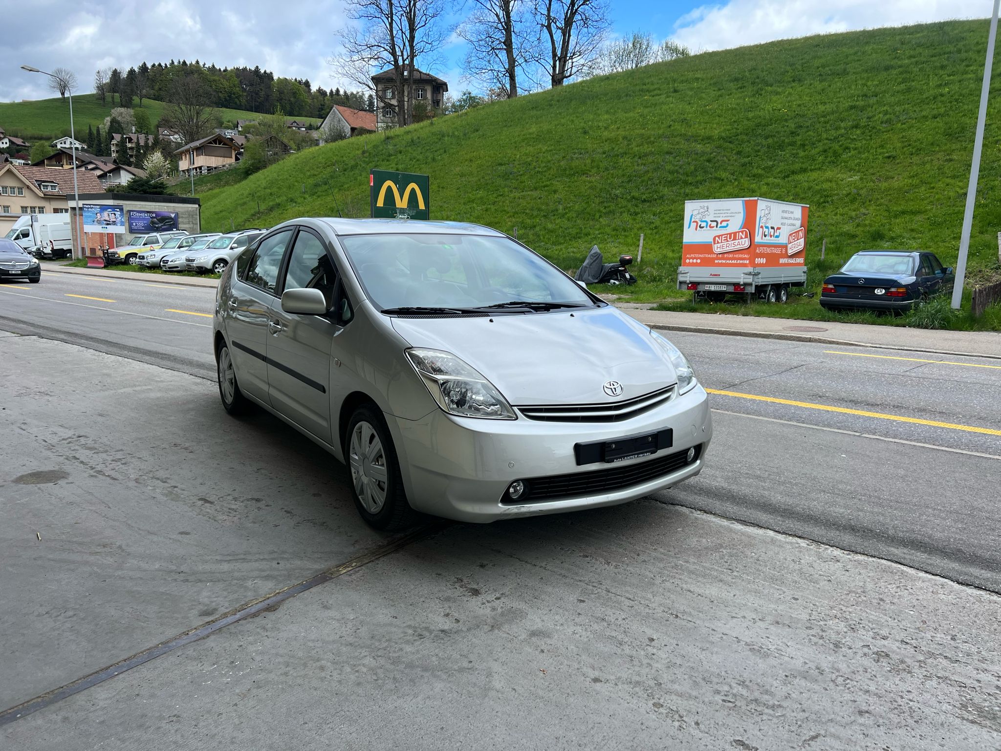 TOYOTA Prius 1.5 16V Hybrid