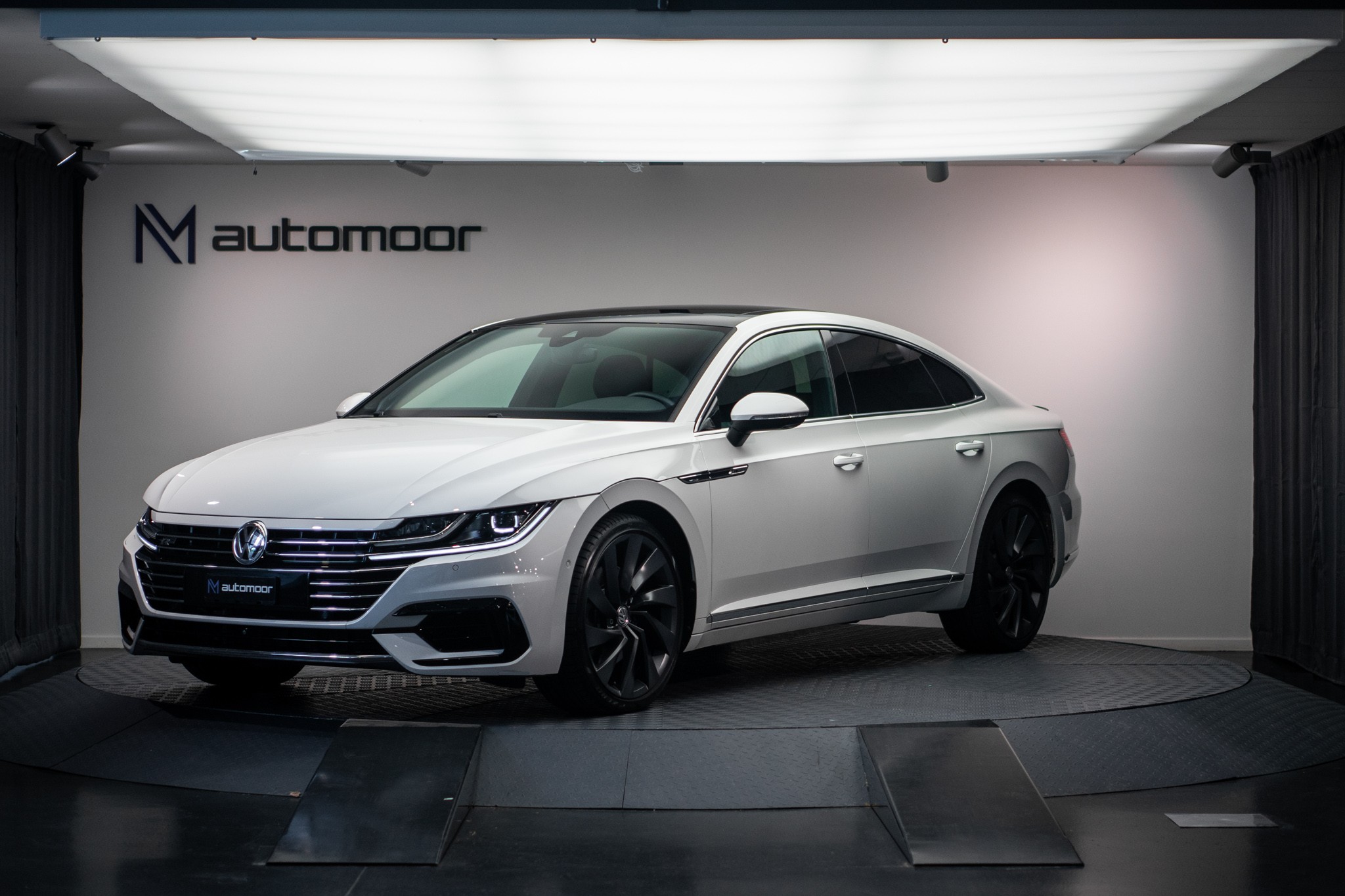 VW Arteon 2.0 TSI BMT R-Line 4Motion DSG *ABT*