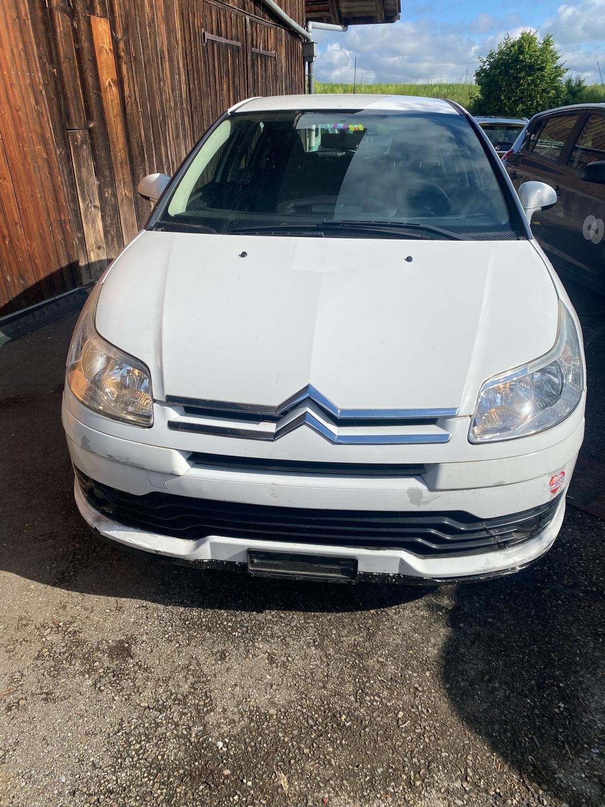 CITROEN C4 Berline 1.6i 16V SX