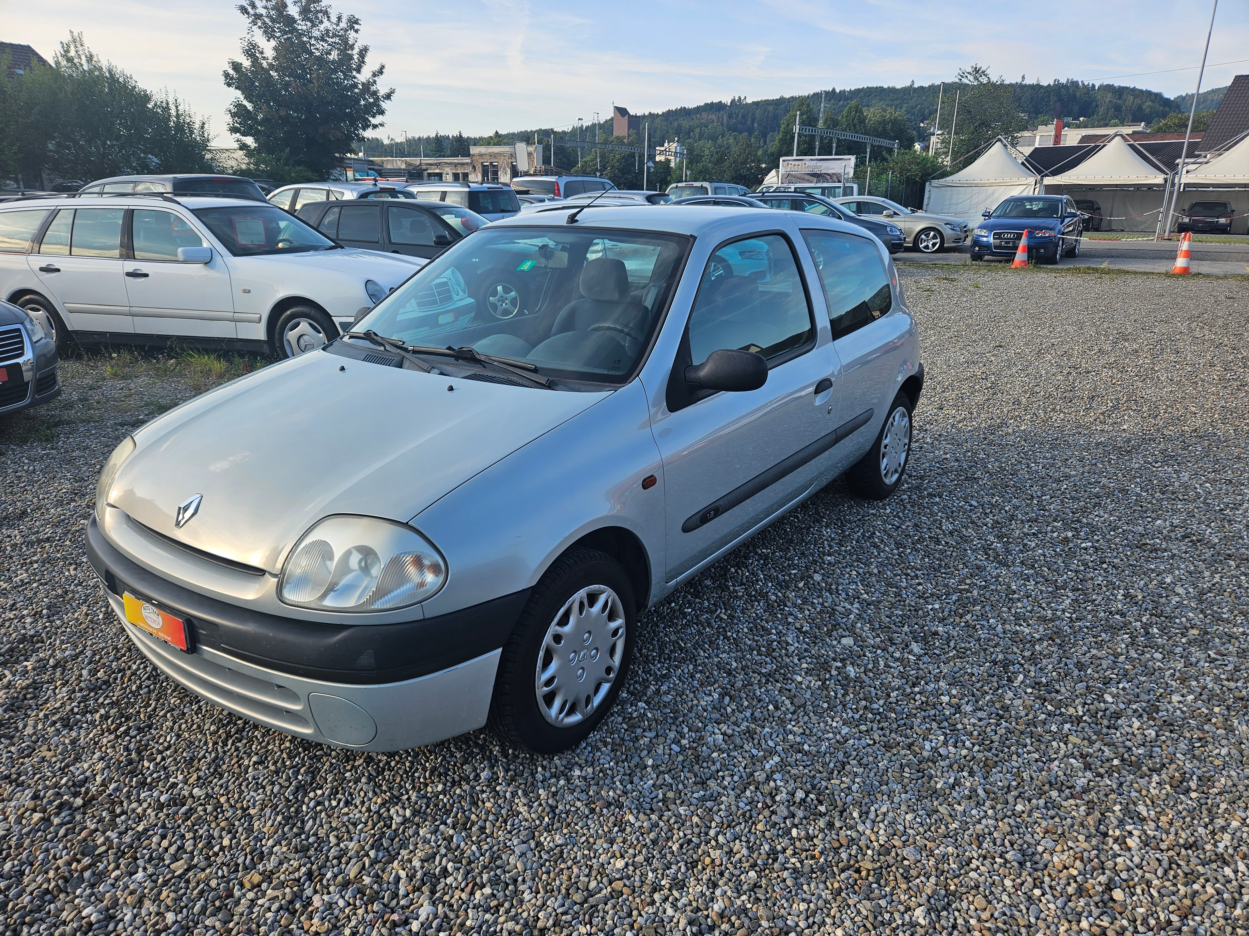 RENAULT Clio 1.2