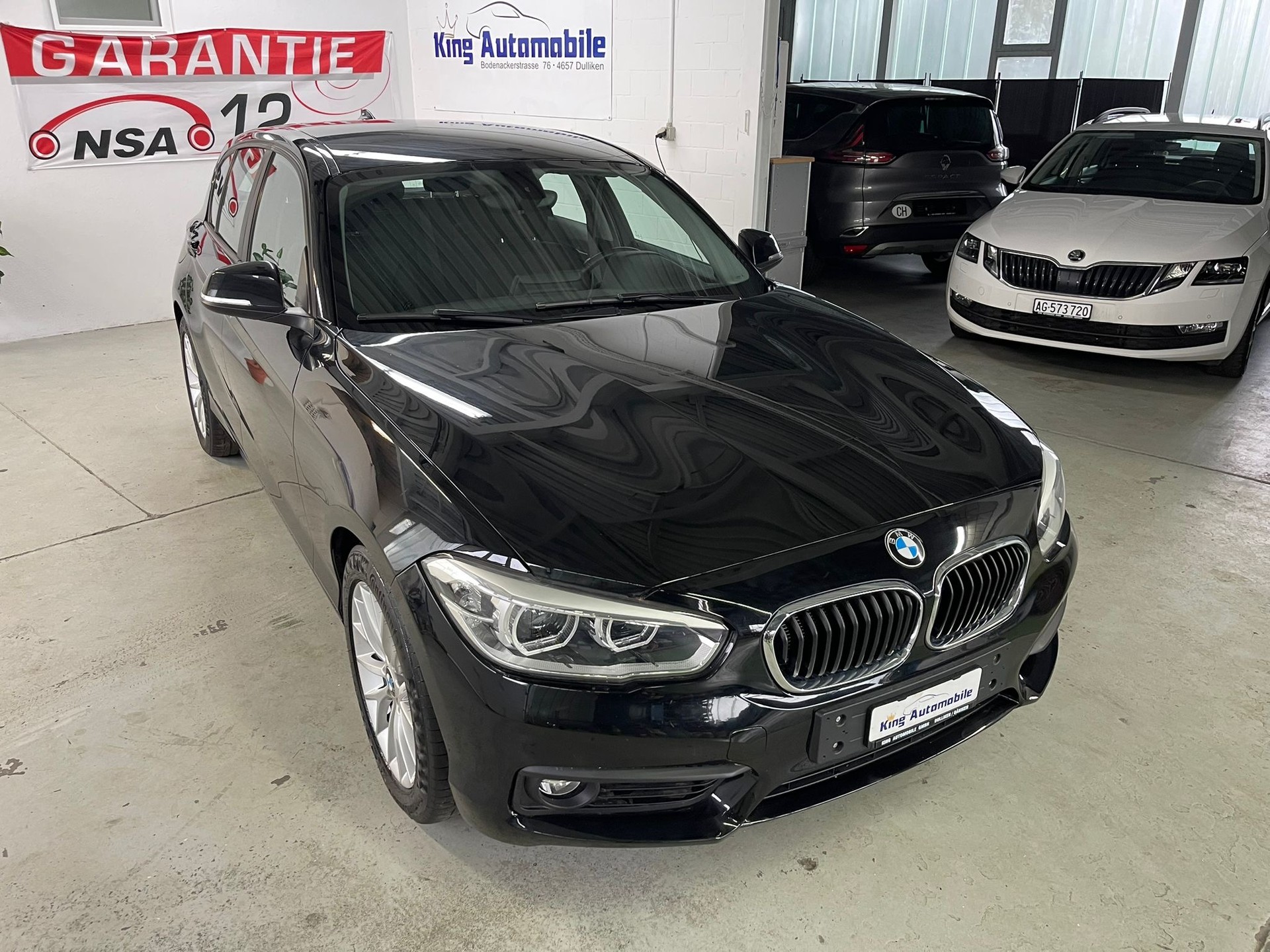 BMW 118i Essential Edition Steptronic