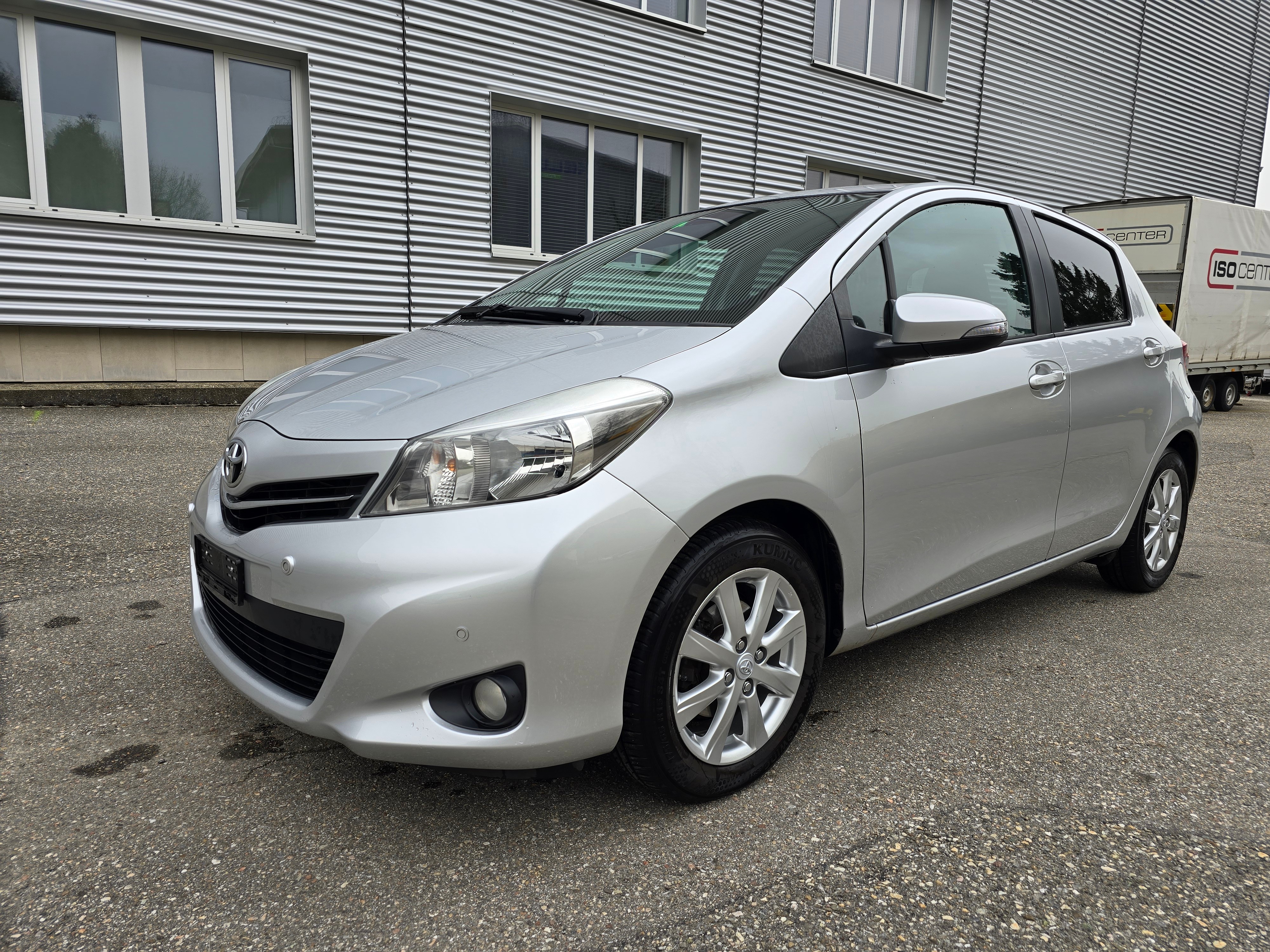 TOYOTA Yaris 1.33 Sol Premium Multidrive