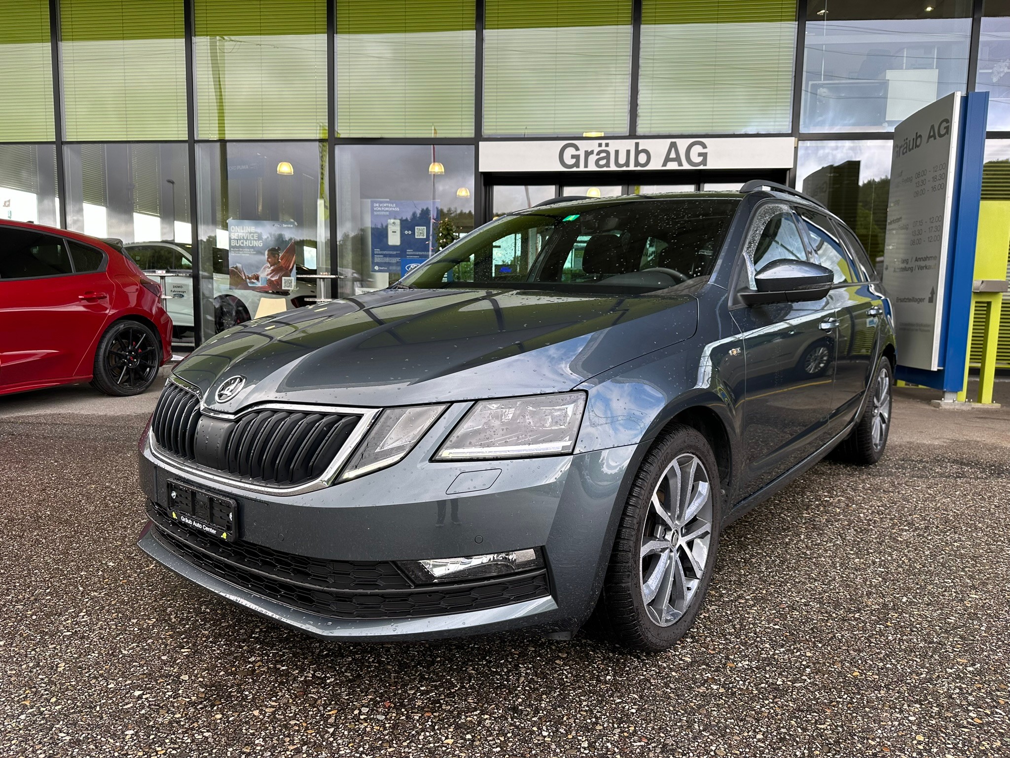 SKODA Octavia Combi 2.0 TSI Soleil 4x4 DSG