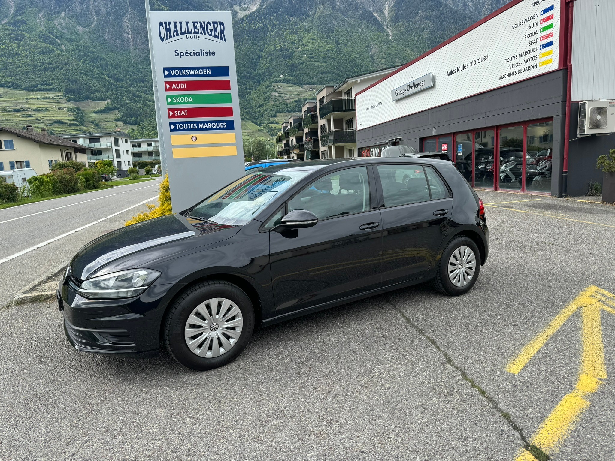 VW Golf 1.0 TSI Swiss Line MOVE