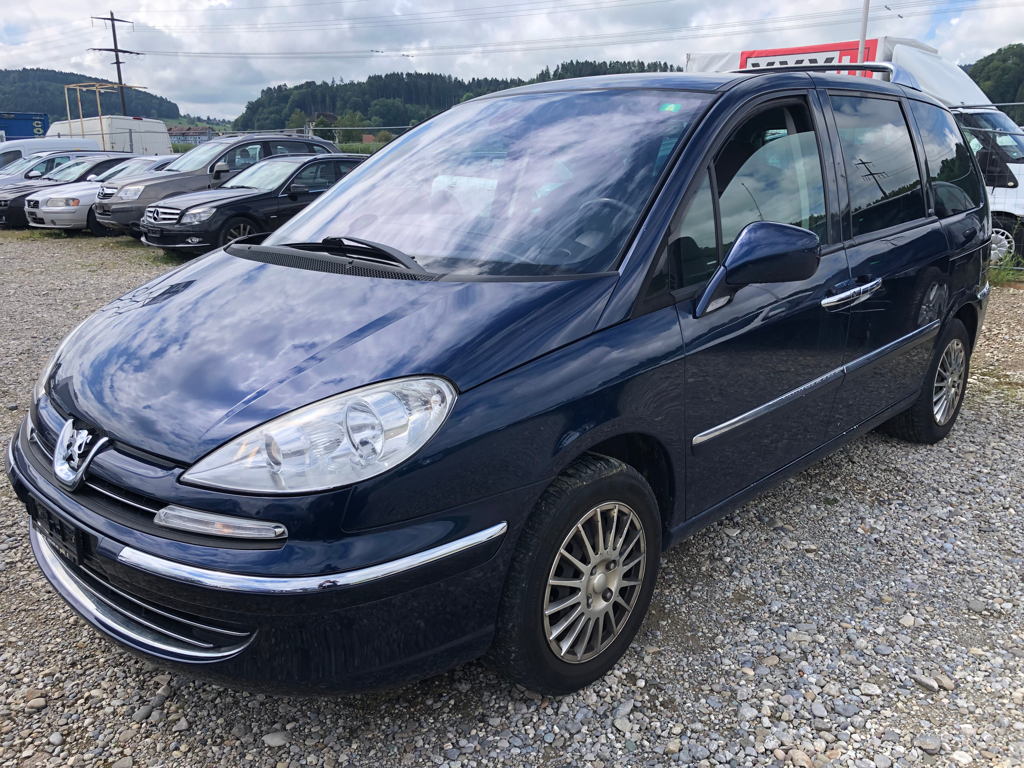 PEUGEOT 807 2.0 16V HDi Family+