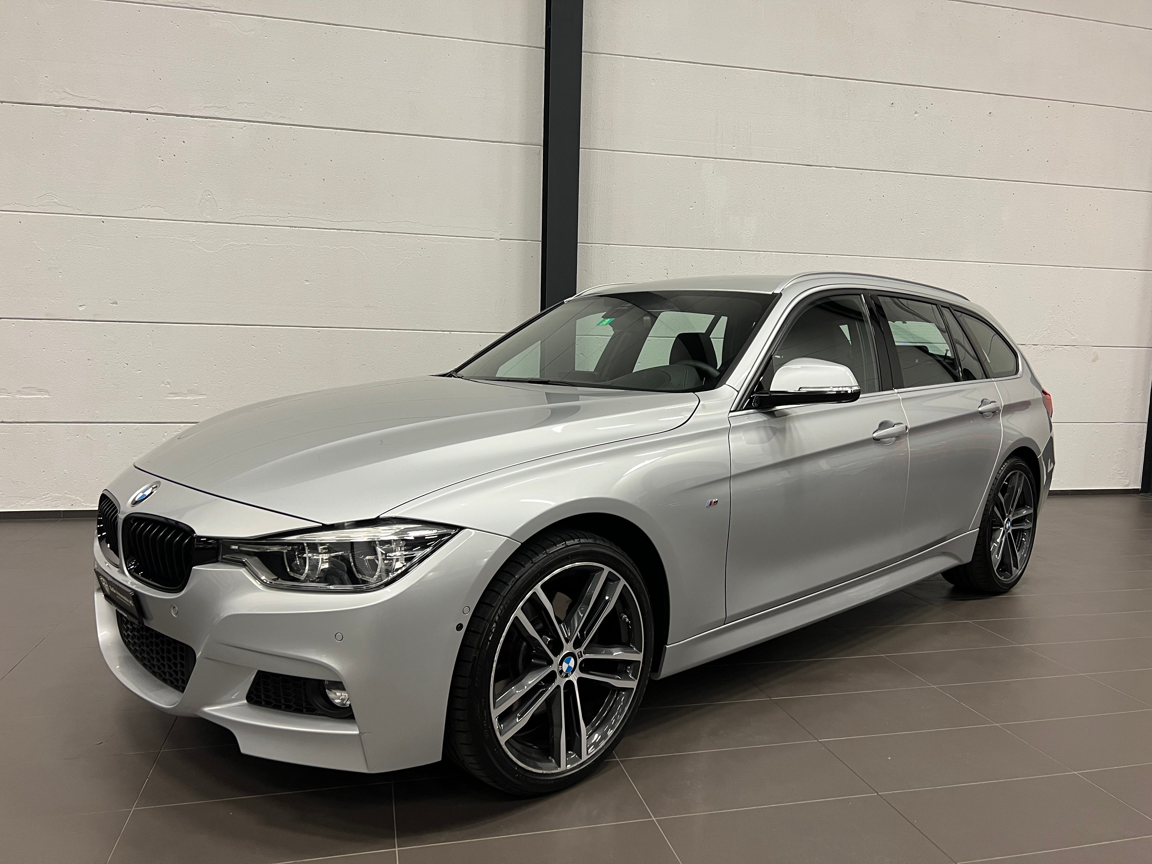 BMW 330i xDrive Touring Edition M Sport Steptronic