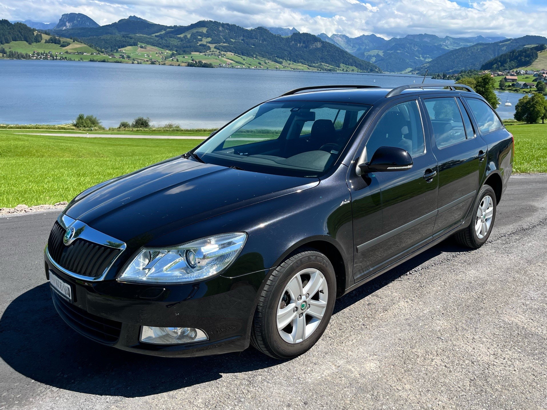 SKODA Octavia Combi 2.0 TDI Arosa 4x4 DSG