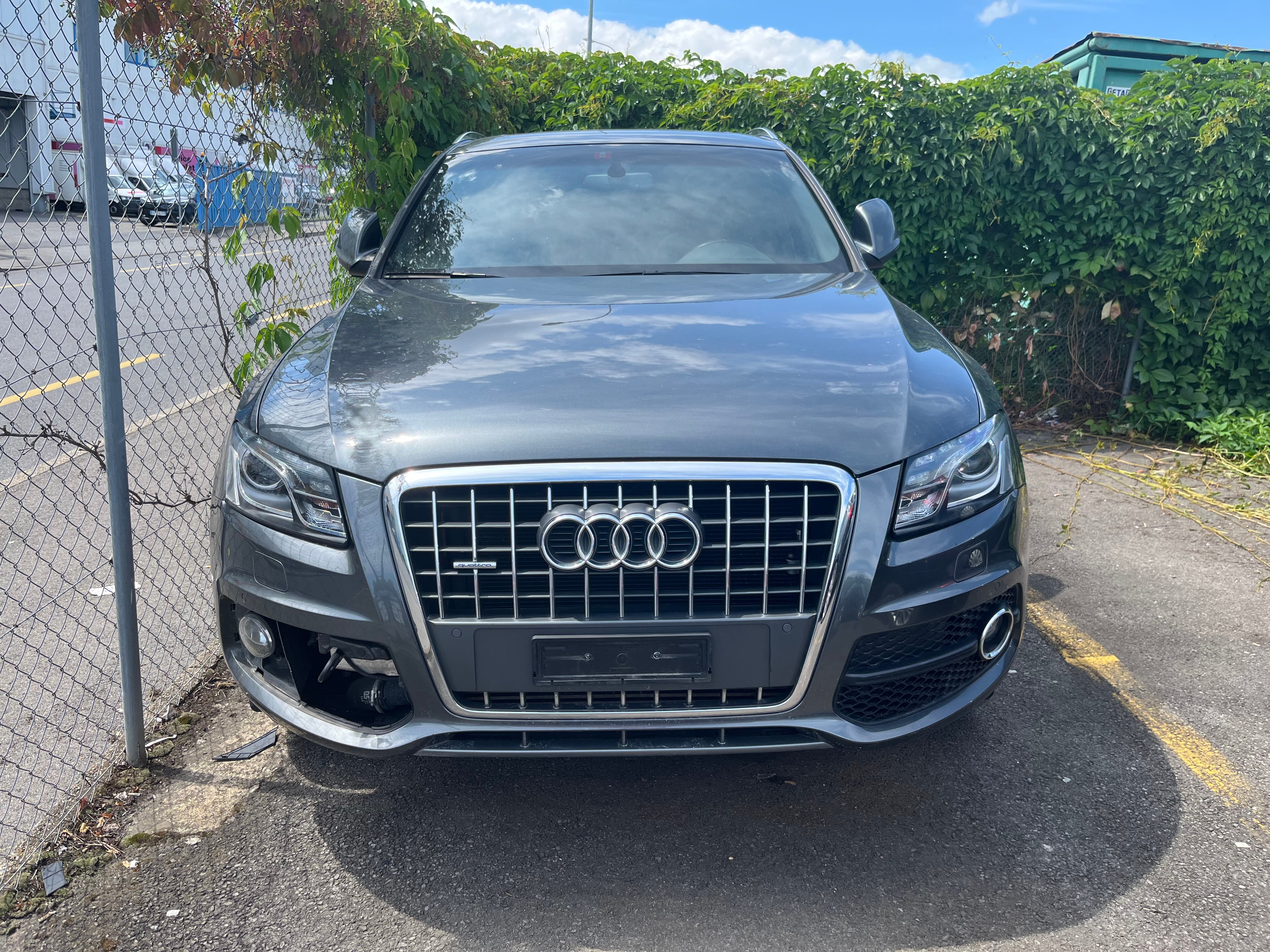 AUDI Q5 2.0 TFSI quattro S-tronic