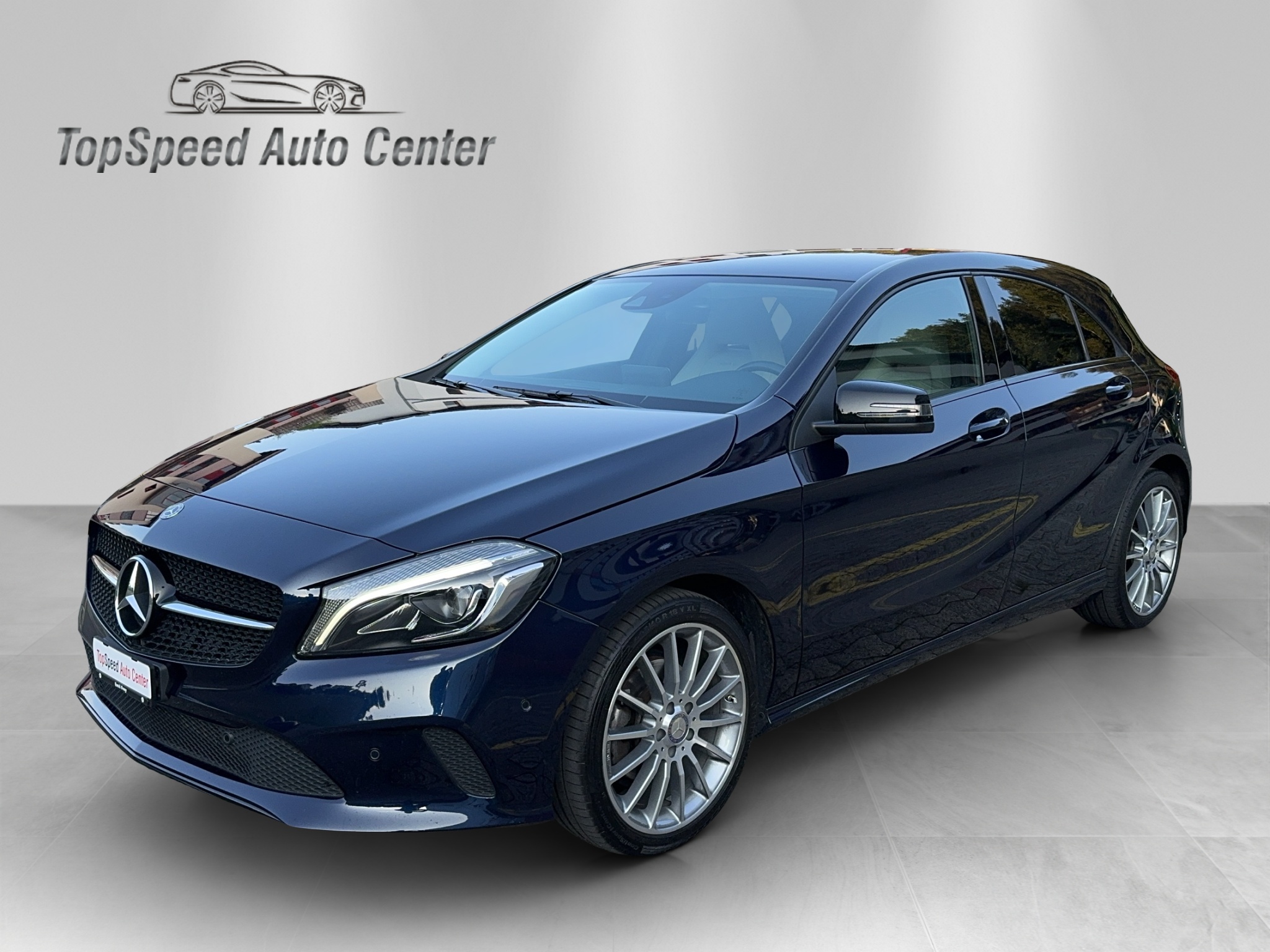 MERCEDES-BENZ A 200 AMG Line 7G-DCT