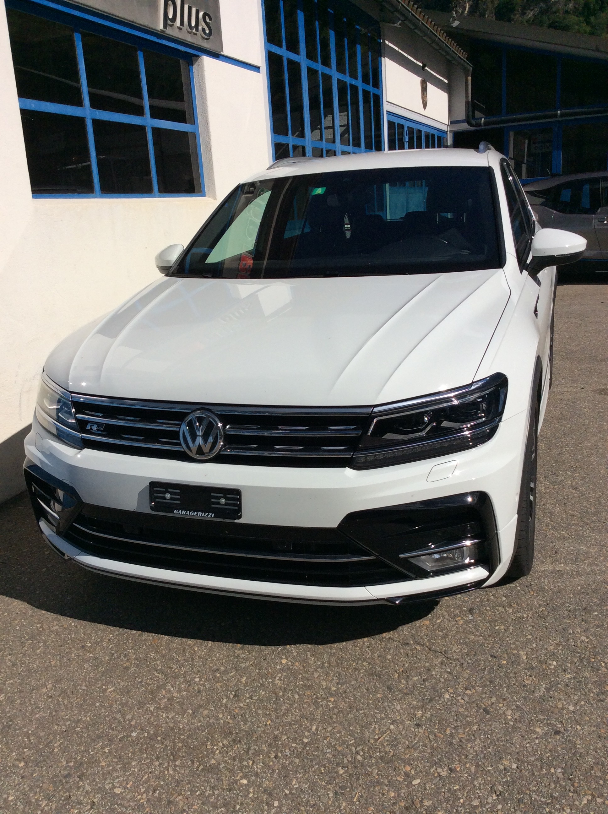 VW Tiguan 2.0 TDI SCR Sound 4Motion DSG