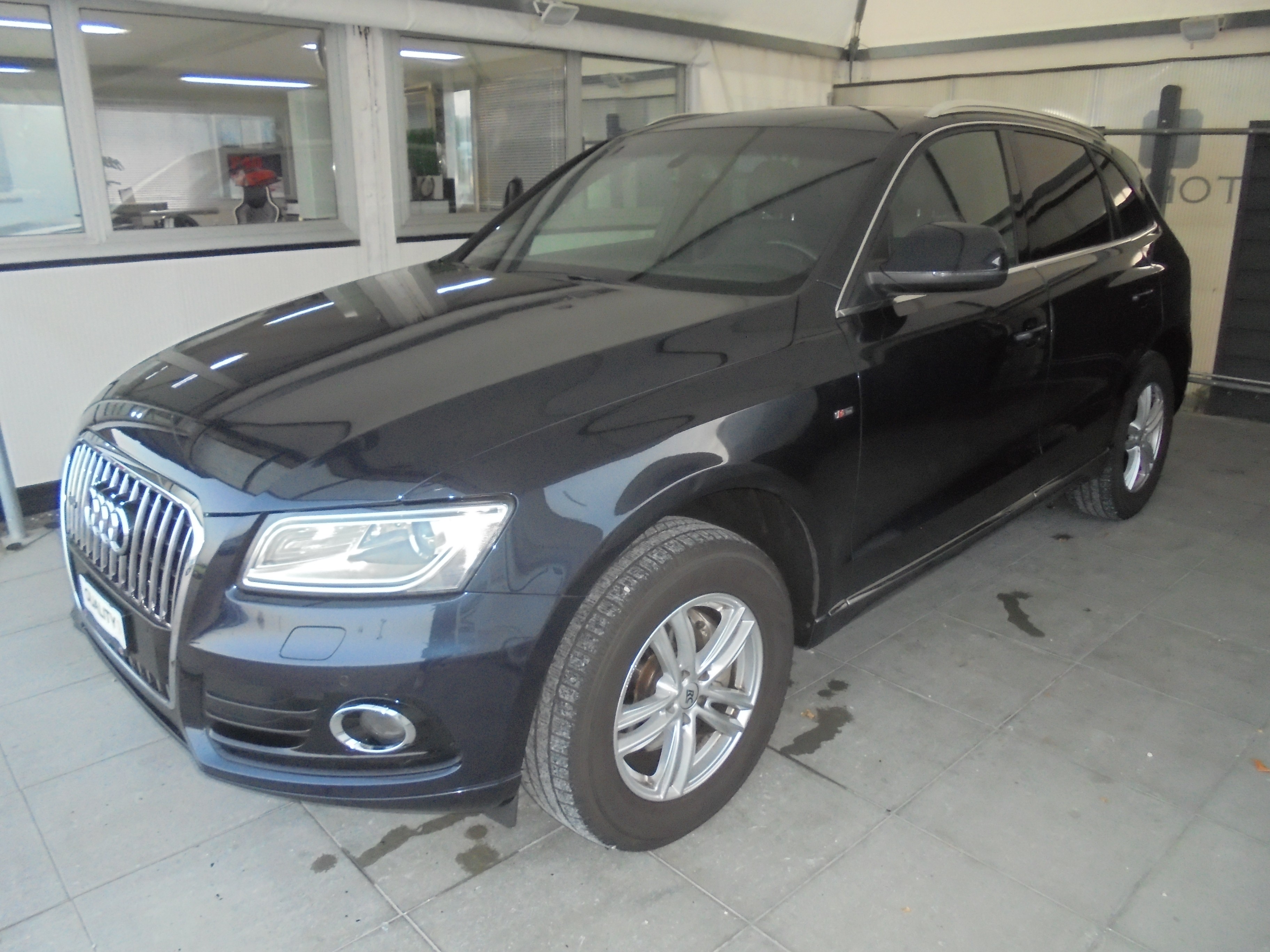 AUDI Q5 2.0 TFSI quattro tiptronic