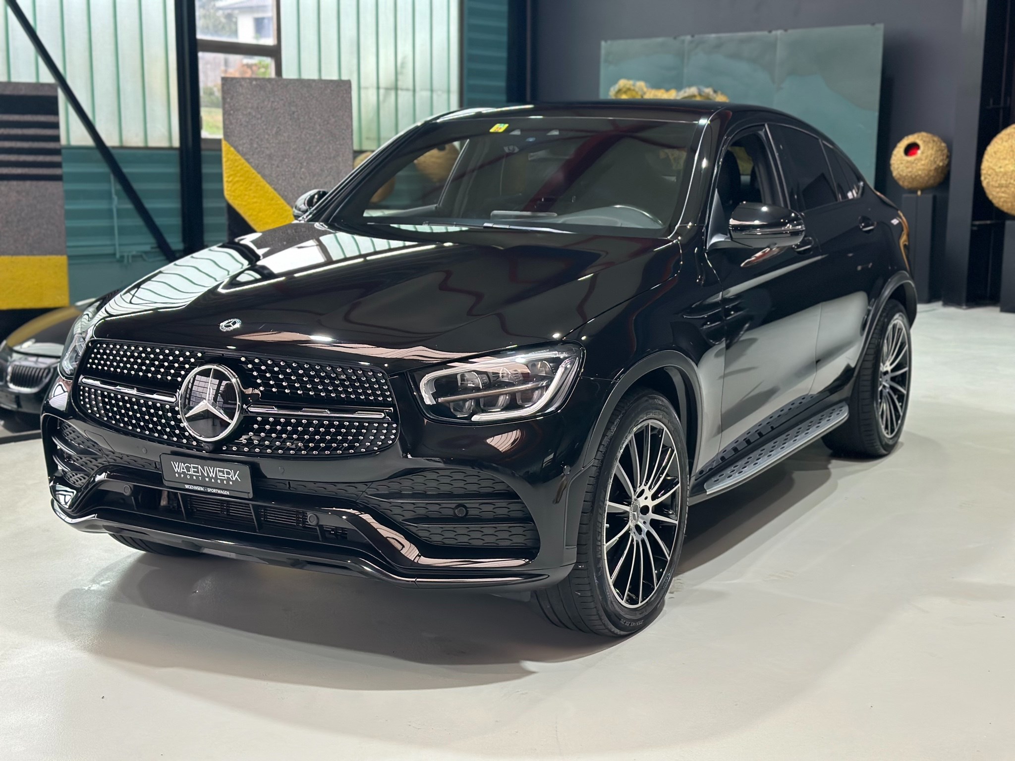 MERCEDES-BENZ GLC Coupé 300 AMG Line 4Matic 9G-Tronic