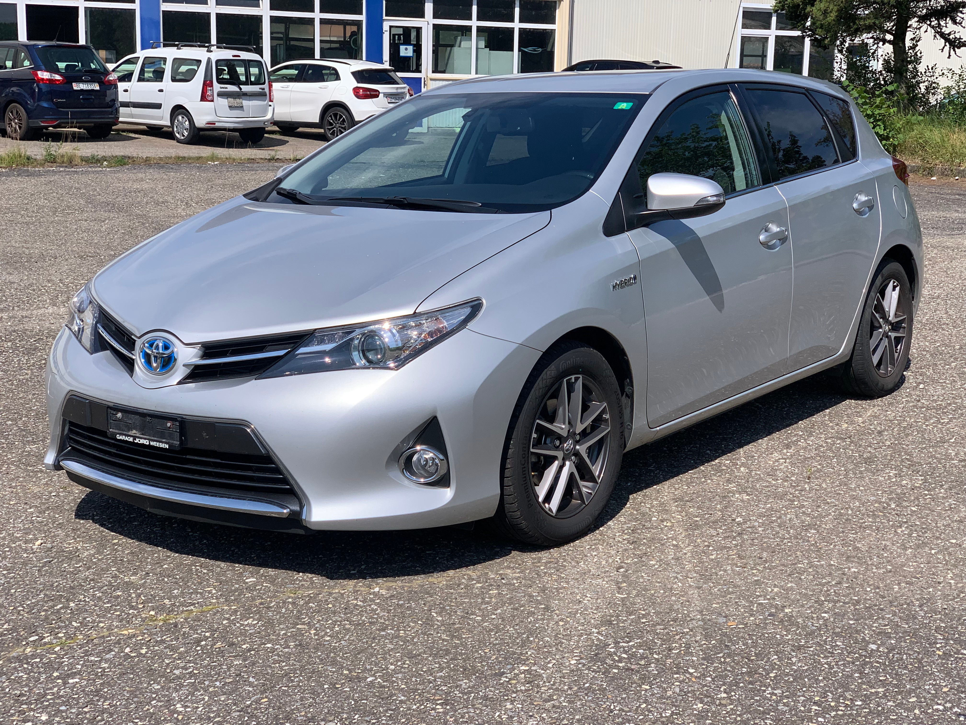 TOYOTA Auris 1.8 16V HSD Linea Trend