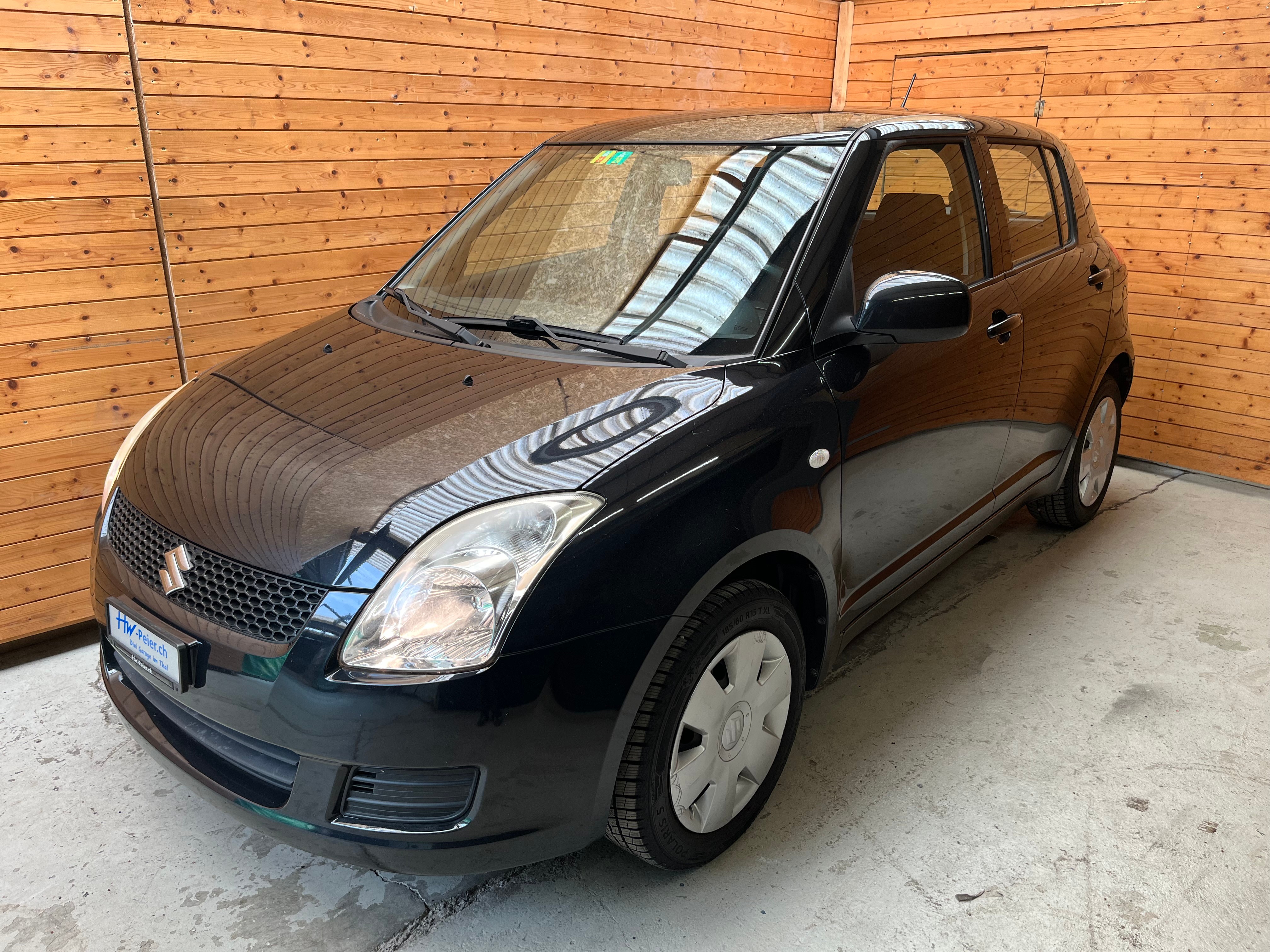 SUZUKI Swift 1.3i 16V GL Top 4x4