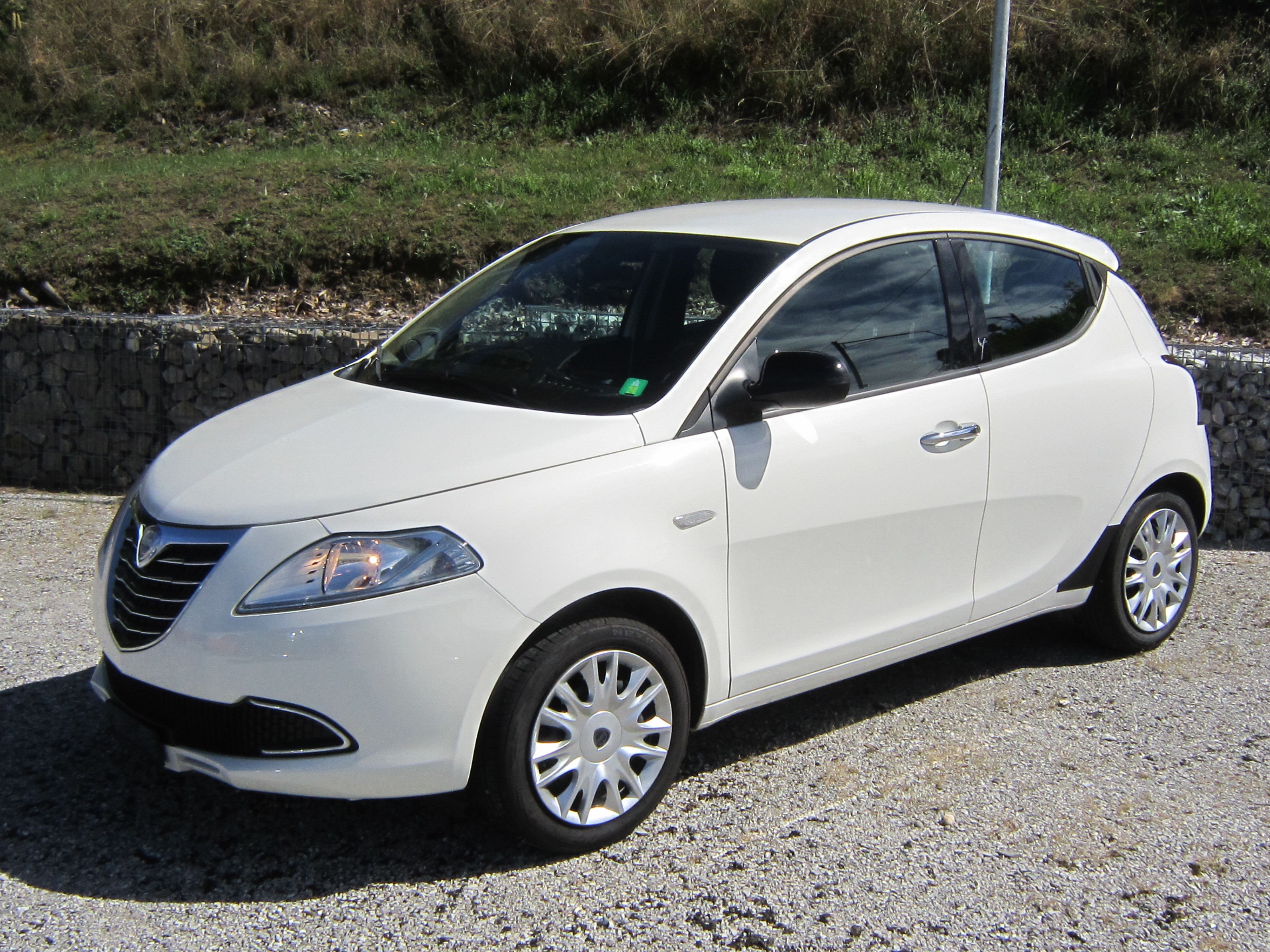 LANCIA Ypsilon 1.2 Platinum