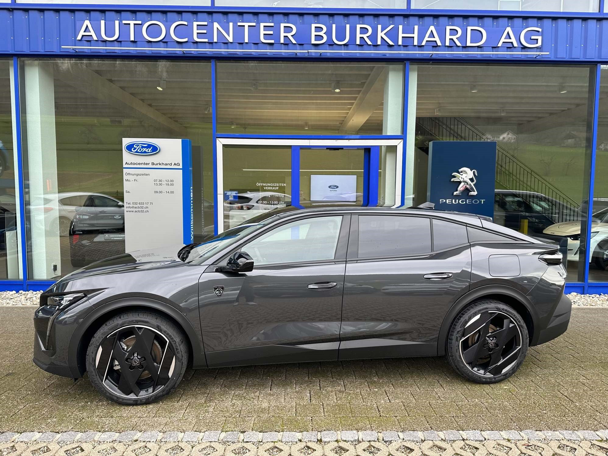 PEUGEOT 408 1.6 PHEV 225 GT