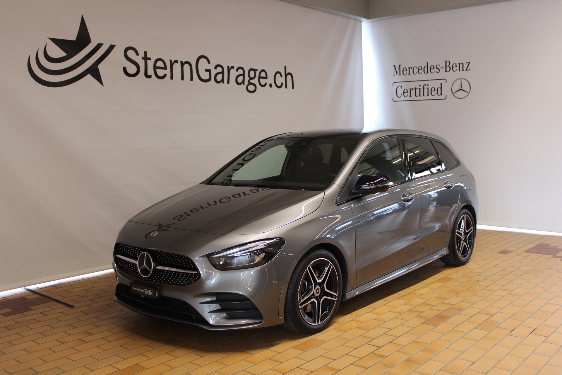 MERCEDES-BENZ B 220 d 4Matic AMG Line