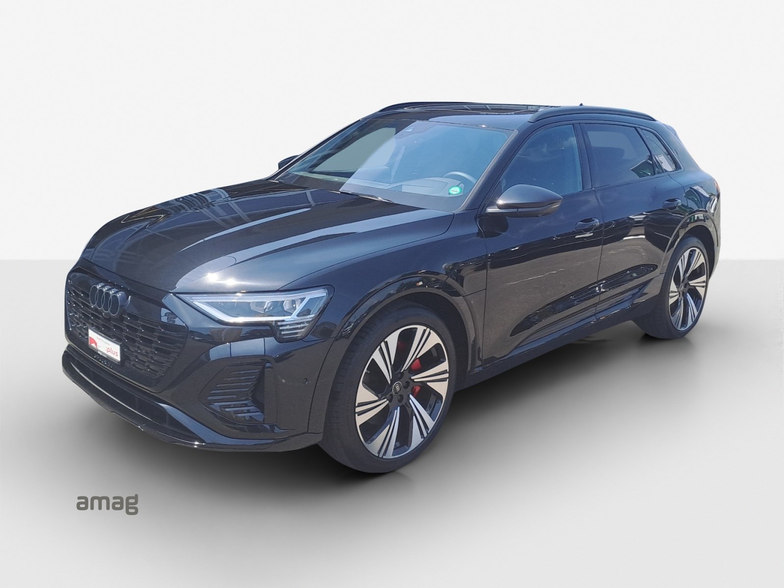 AUDI Q8 55 e-tron Black Edition quattro