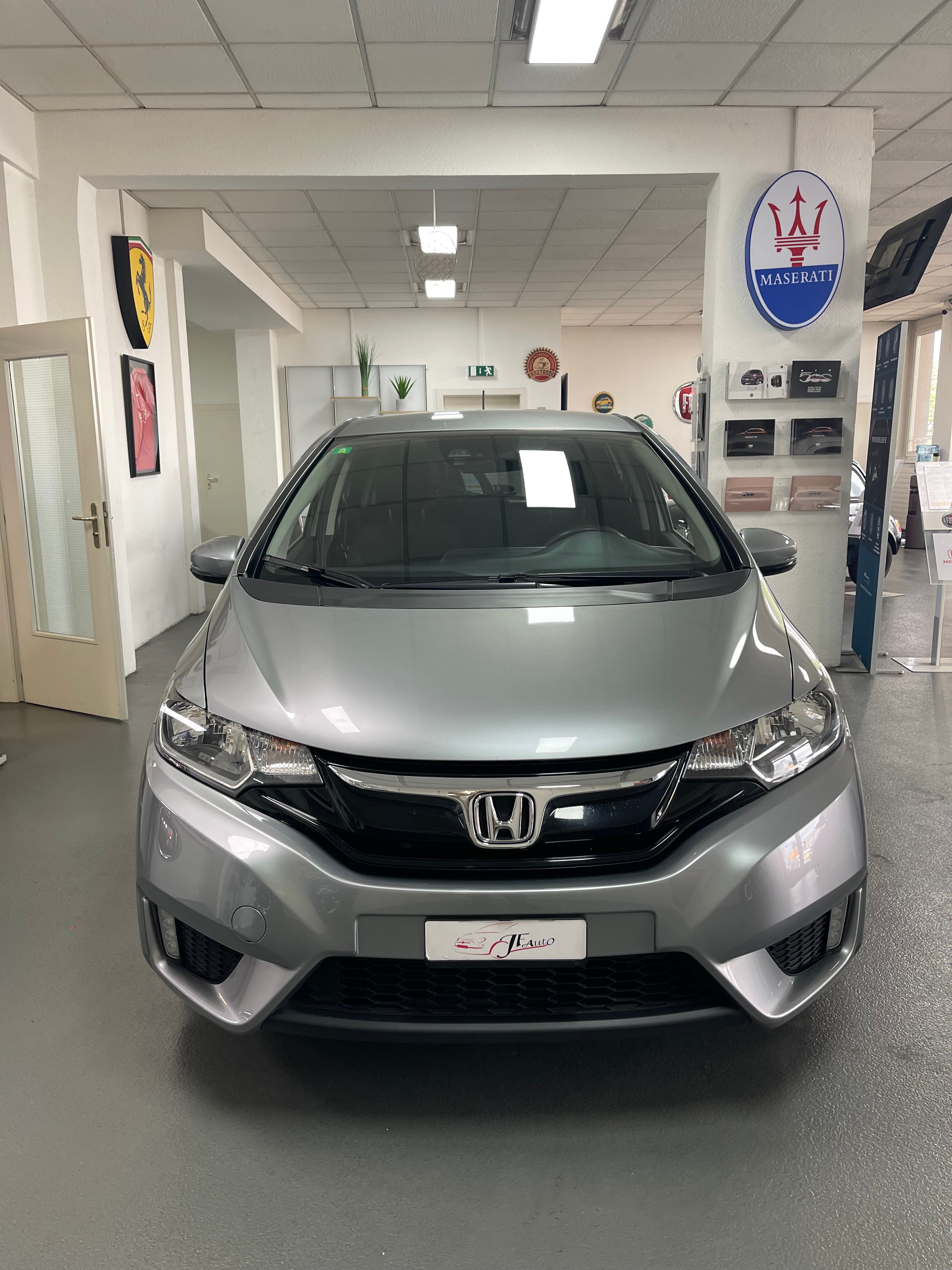 HONDA Jazz 1.3i-VTEC Trend