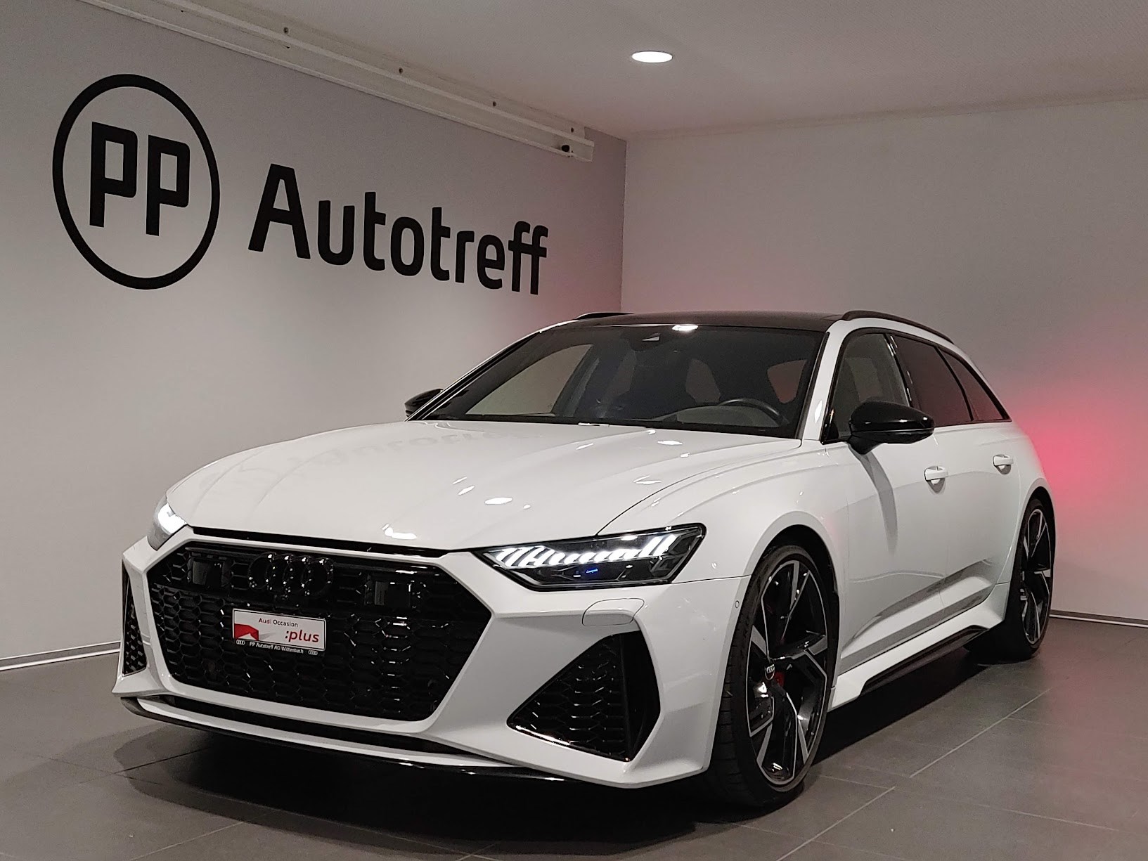 AUDI RS6 Avant 4.0 TFSI V8 quattro