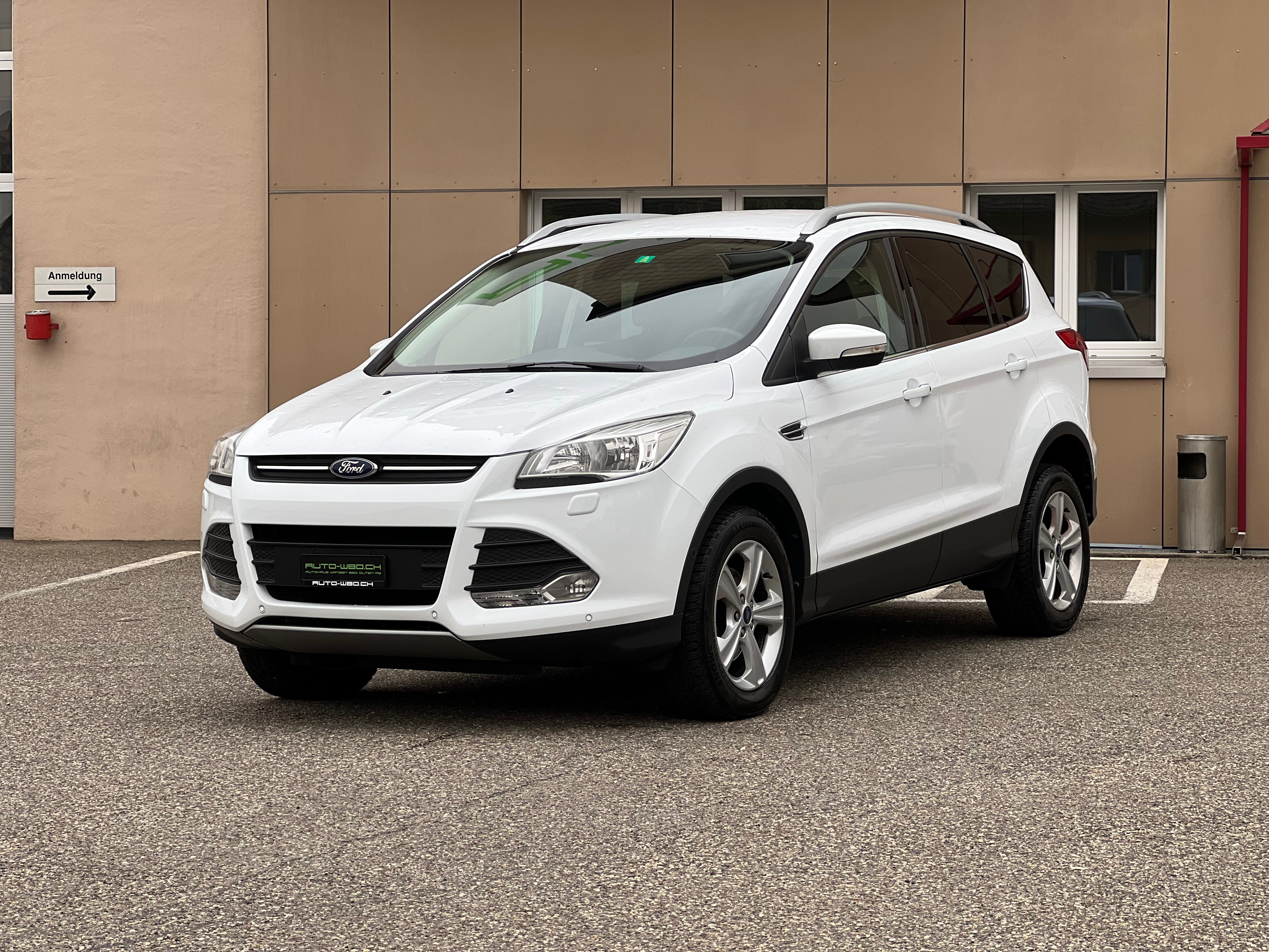 FORD Kuga 1.6 SCTi Carving 2WD