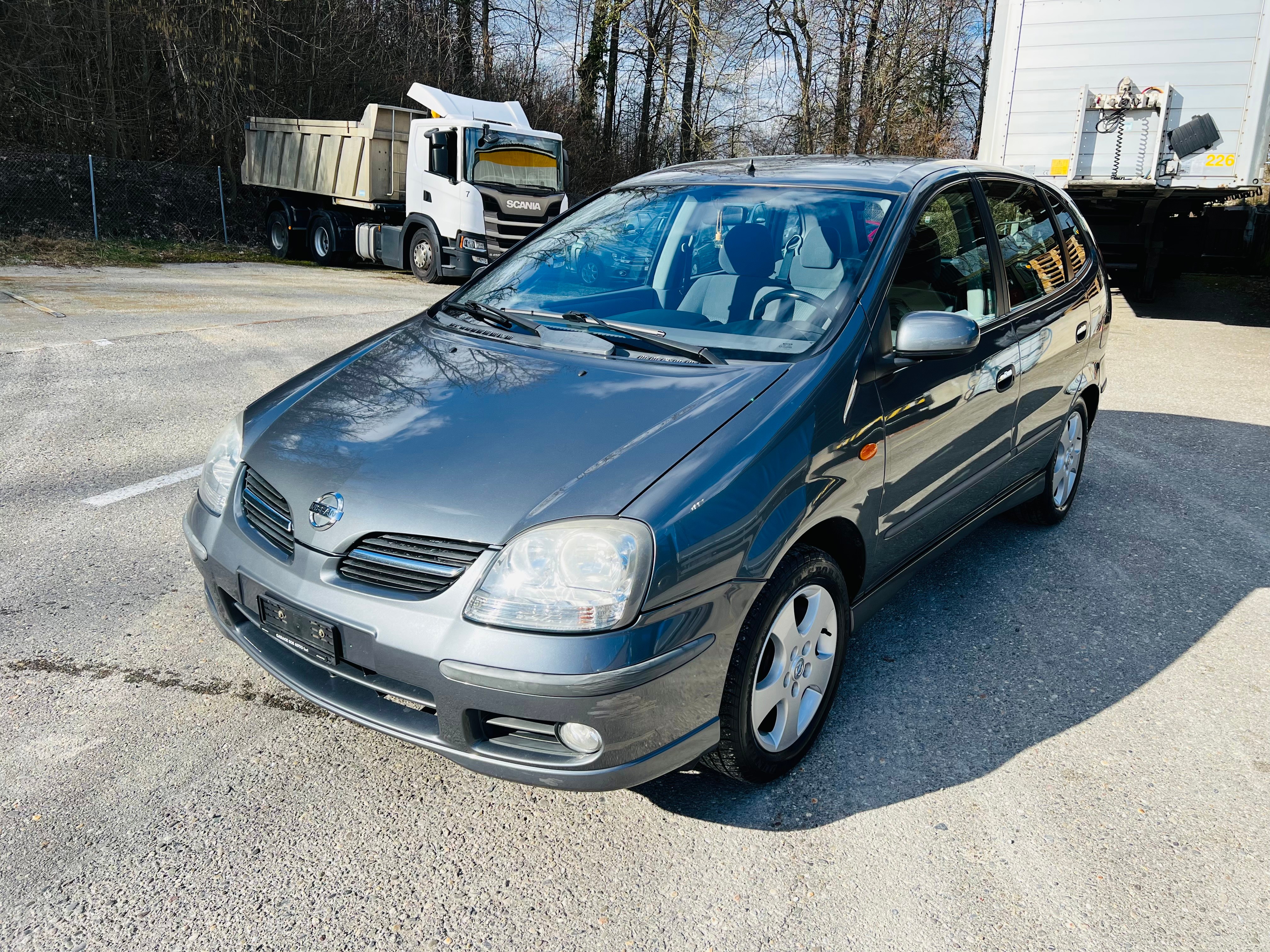 NISSAN Almera Tino 1.8 16V tekna