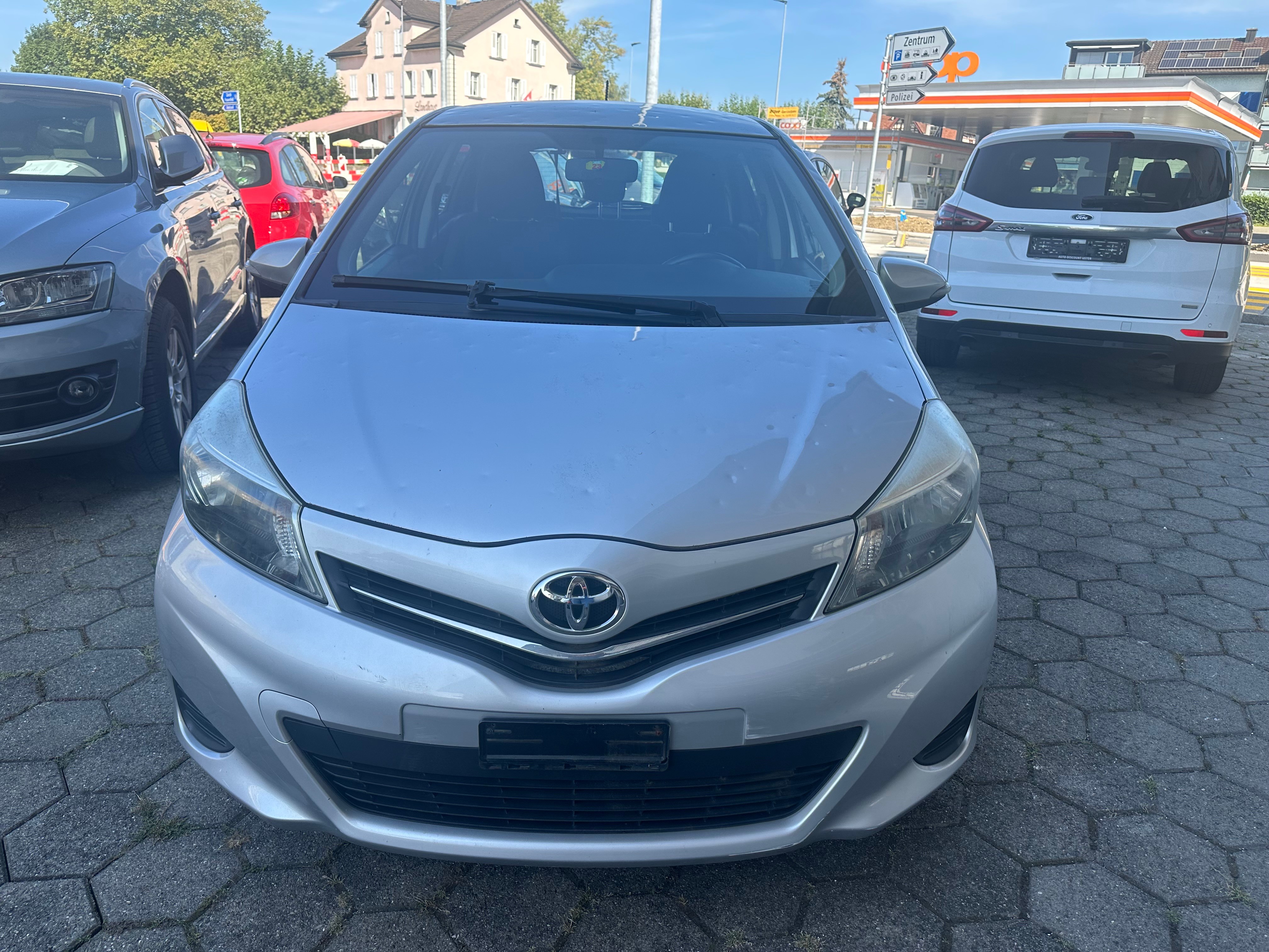 TOYOTA Yaris 1.33 Luna