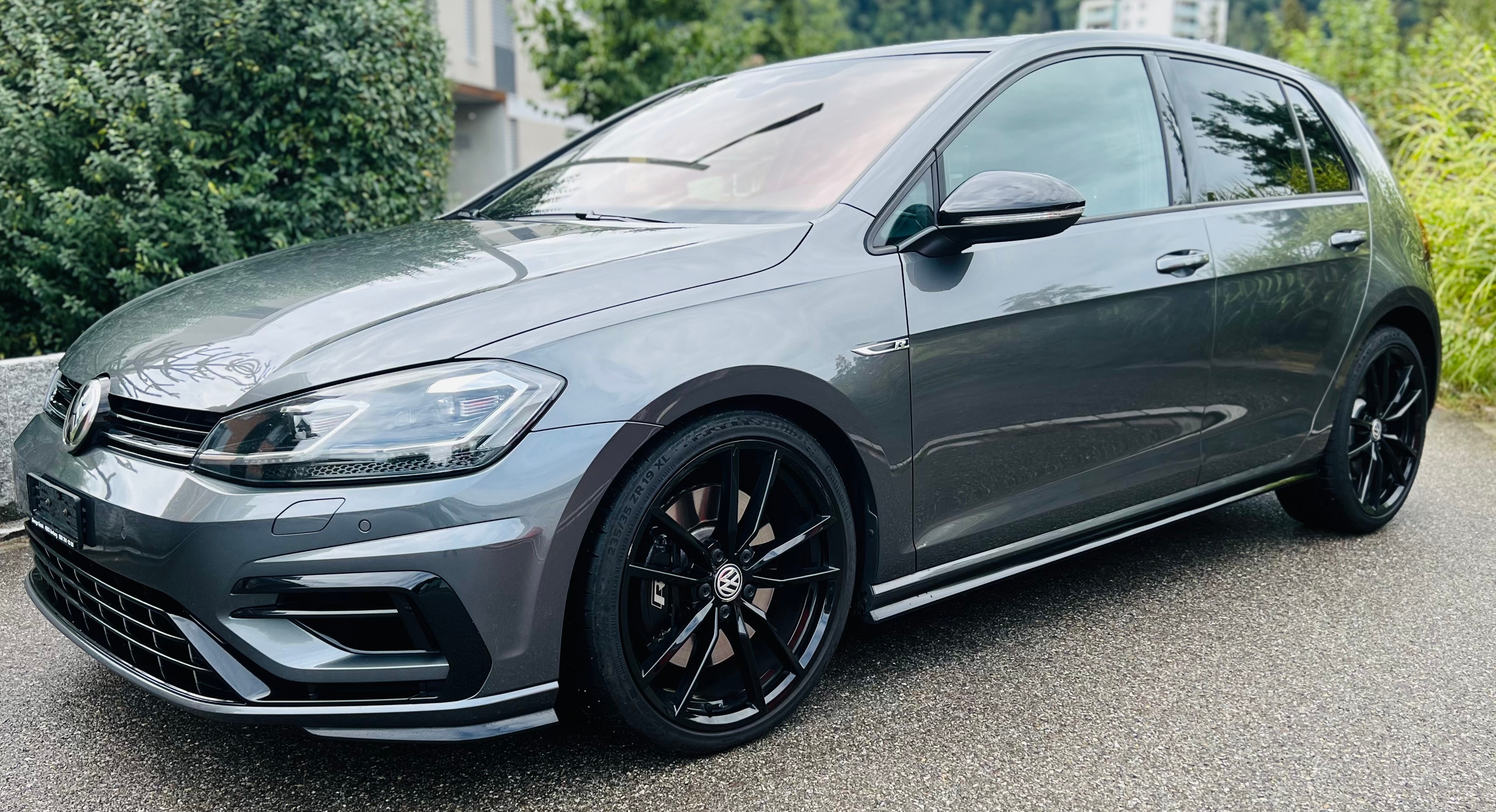 VW Golf 2.0 TSI R 4Motion DSG