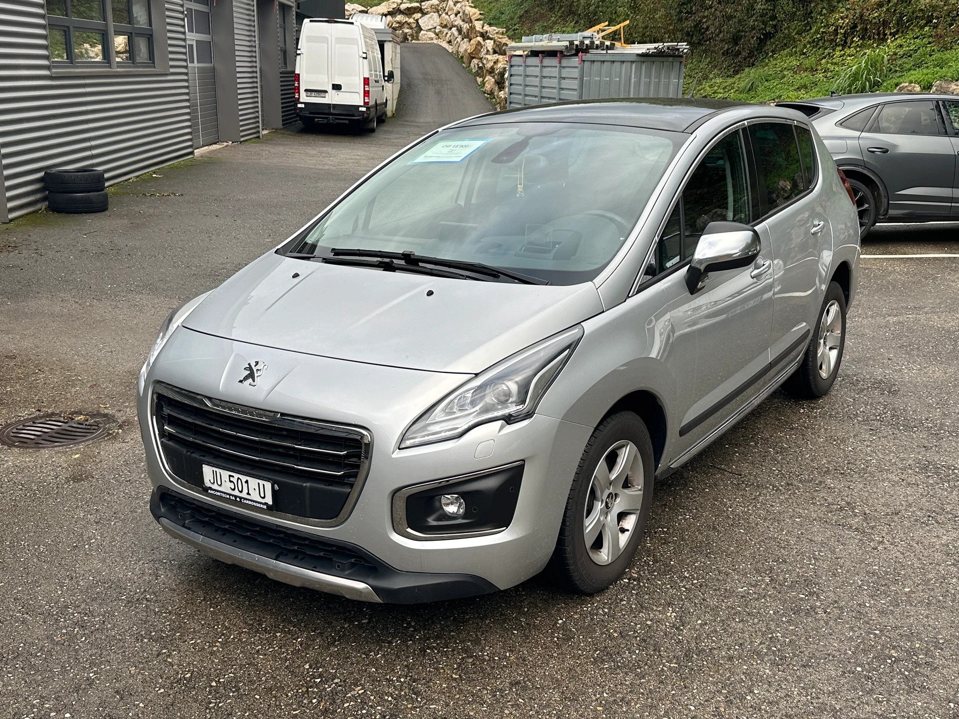 PEUGEOT 3008 2.0 Blue HDI Sensation