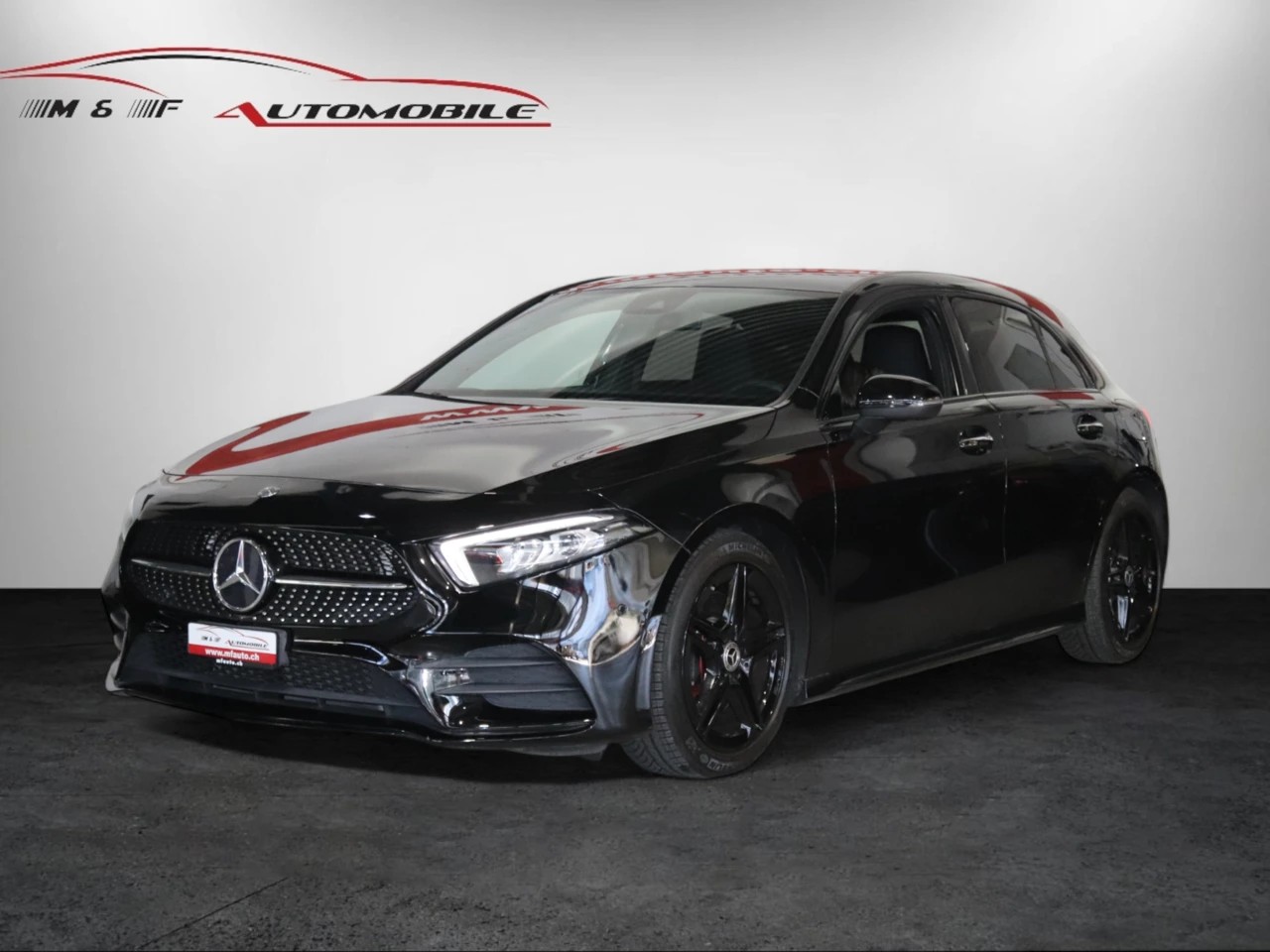 MERCEDES-BENZ A 220 AMG Line 4m *CH-FAHRZEUG*