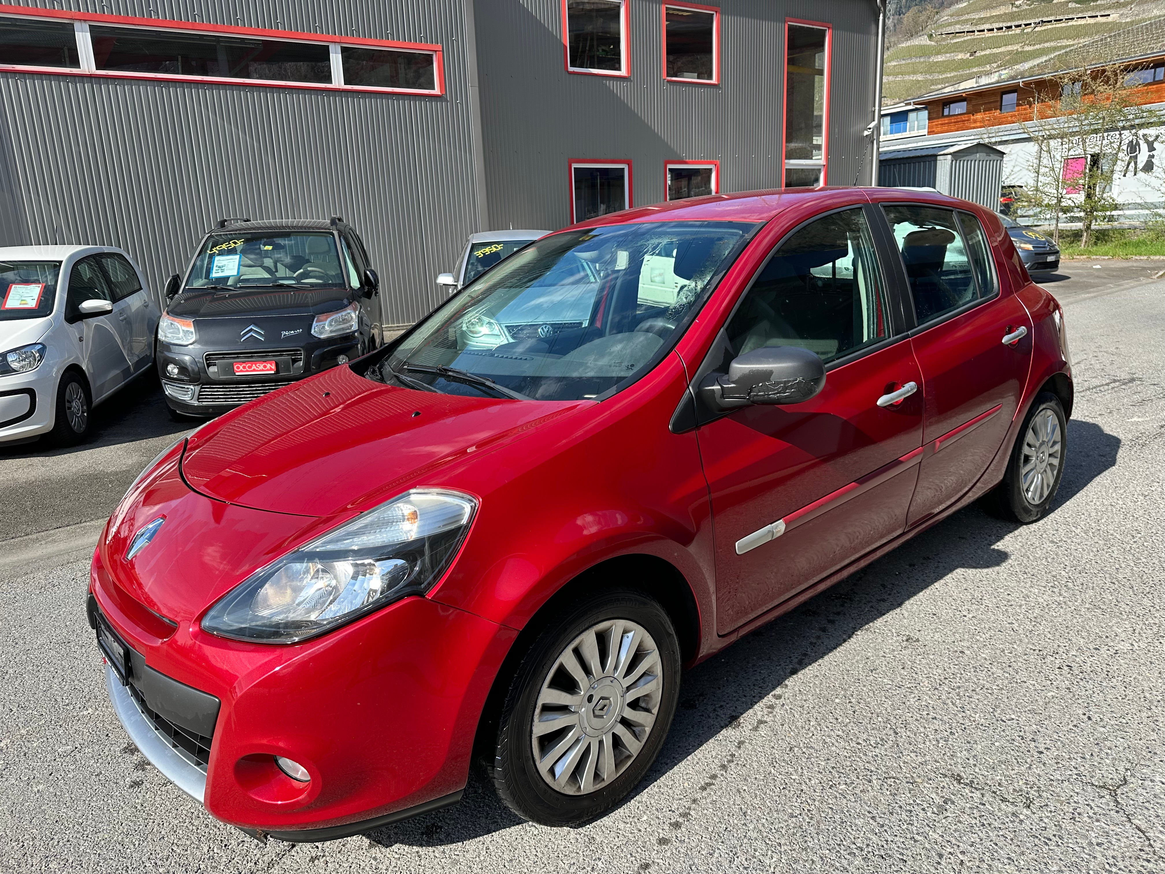 RENAULT Clio 1.2 16V Expression