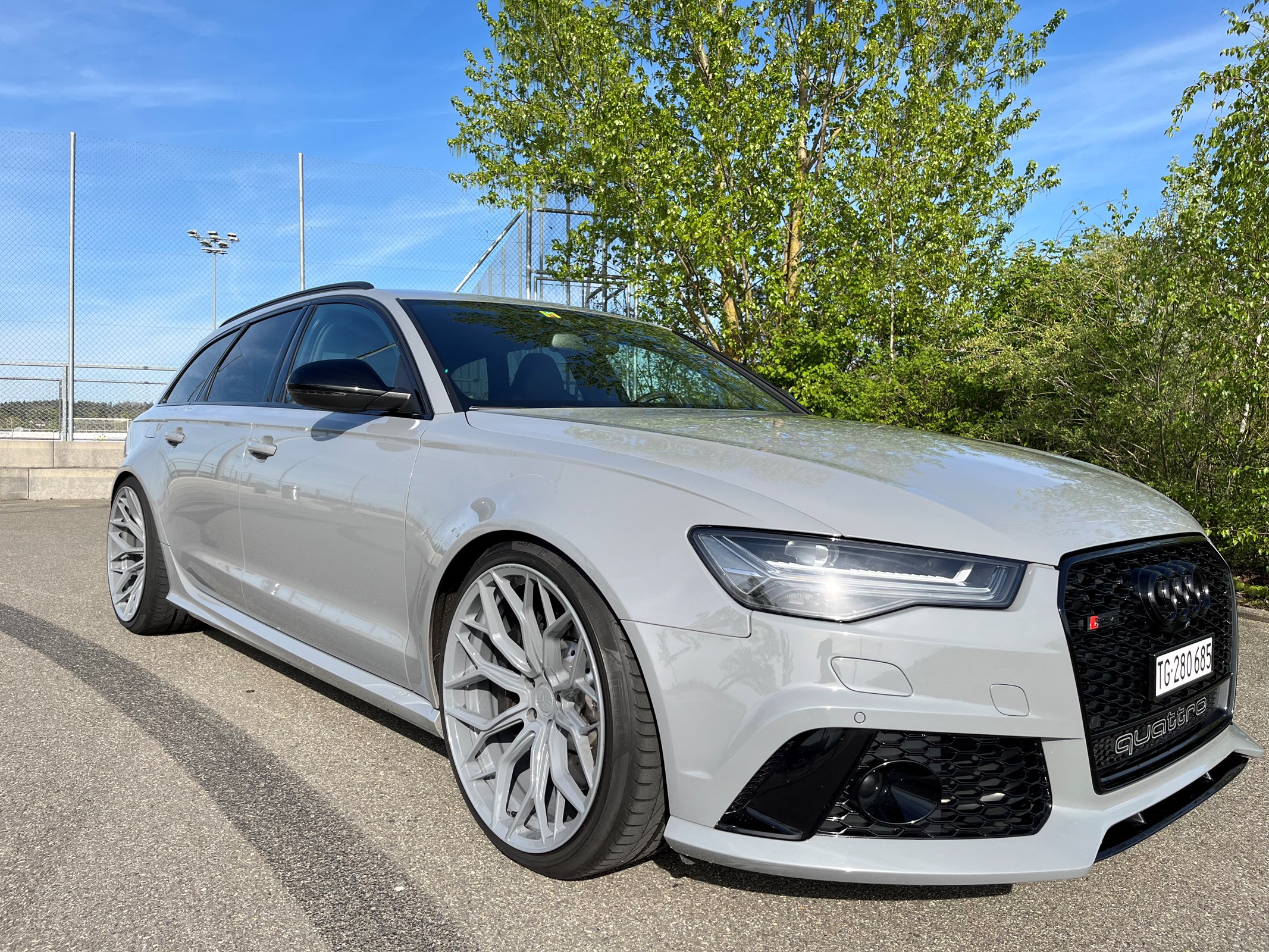 AUDI RS6 Avant 4.0 TFSI V8 quattro Tiptronic