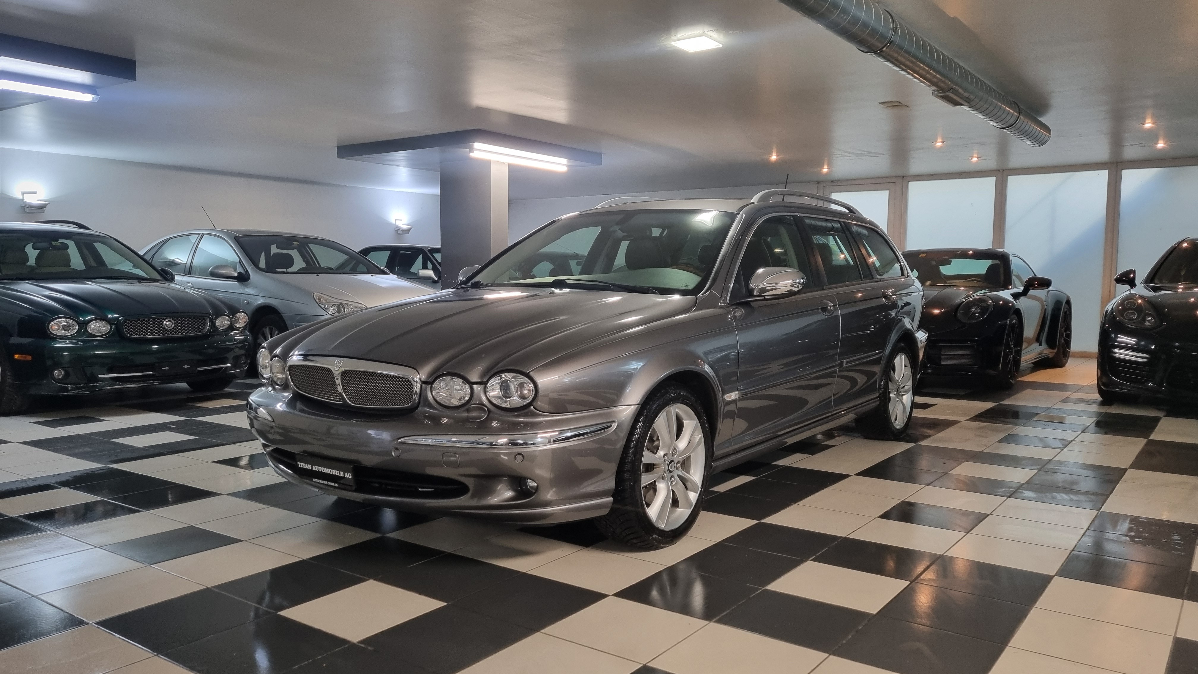 JAGUAR X-Type Estate 3.0 V6 Traction4 Sov. Anniv. Pack Aut.