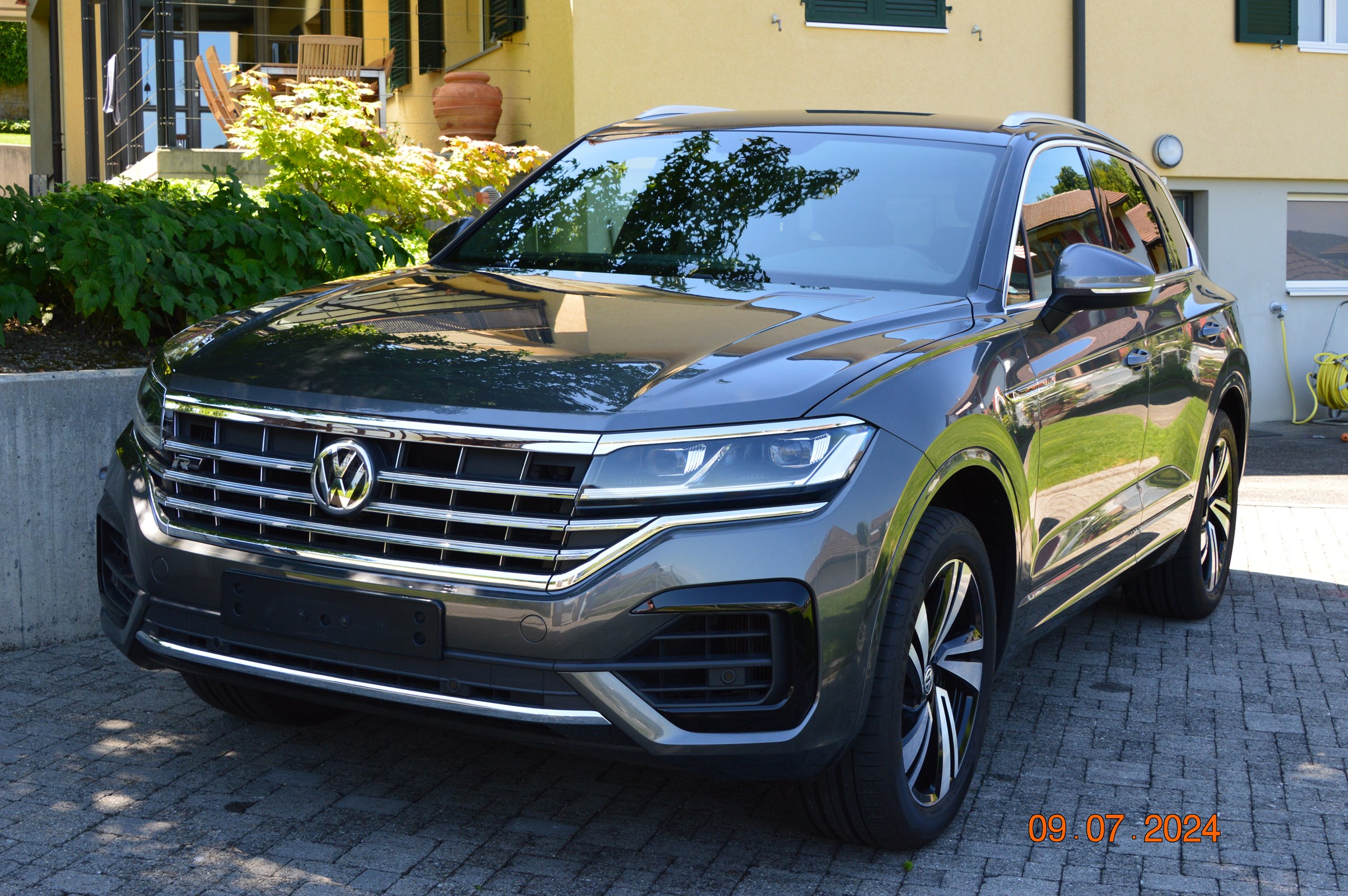 VW TOUAREG R-Line