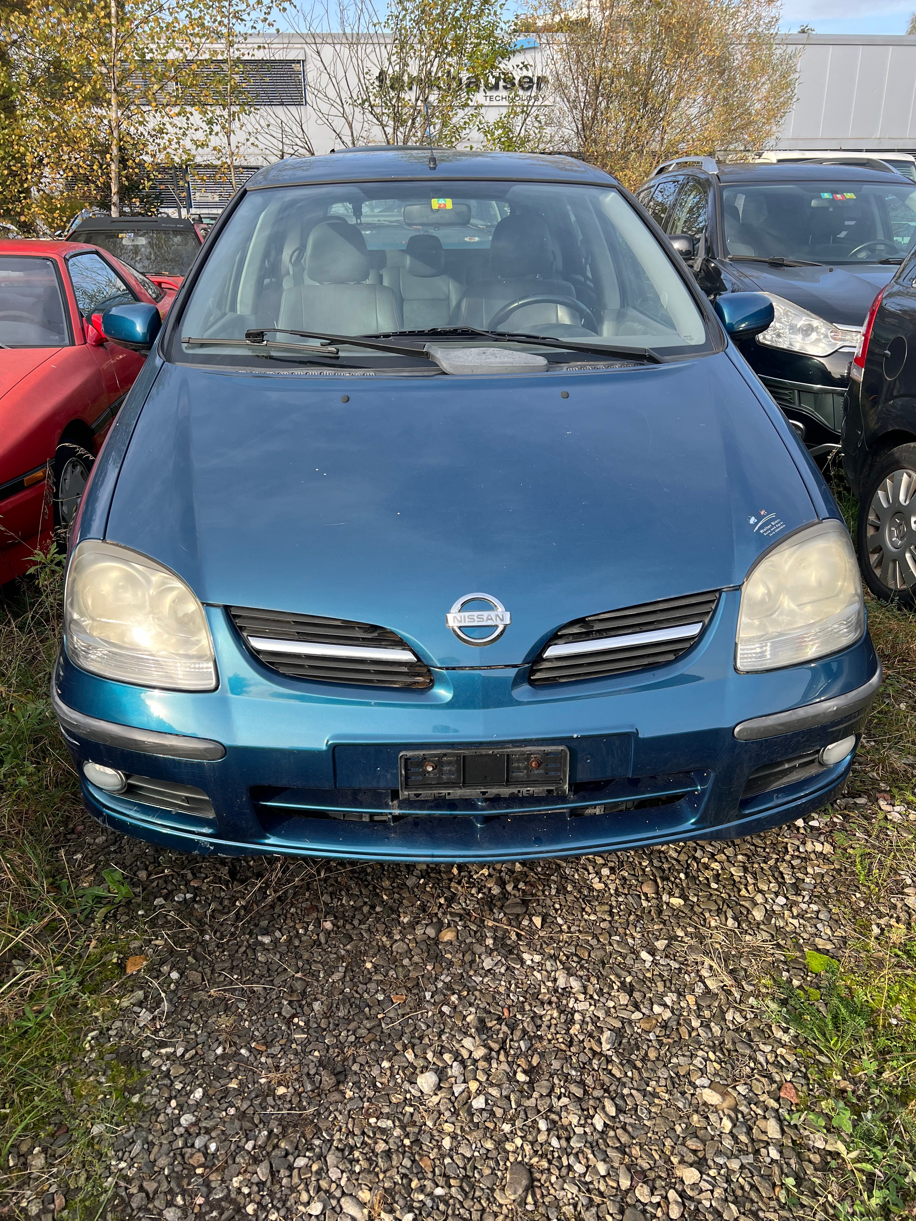 NISSAN Almera Tino 2.2 dCi tekna