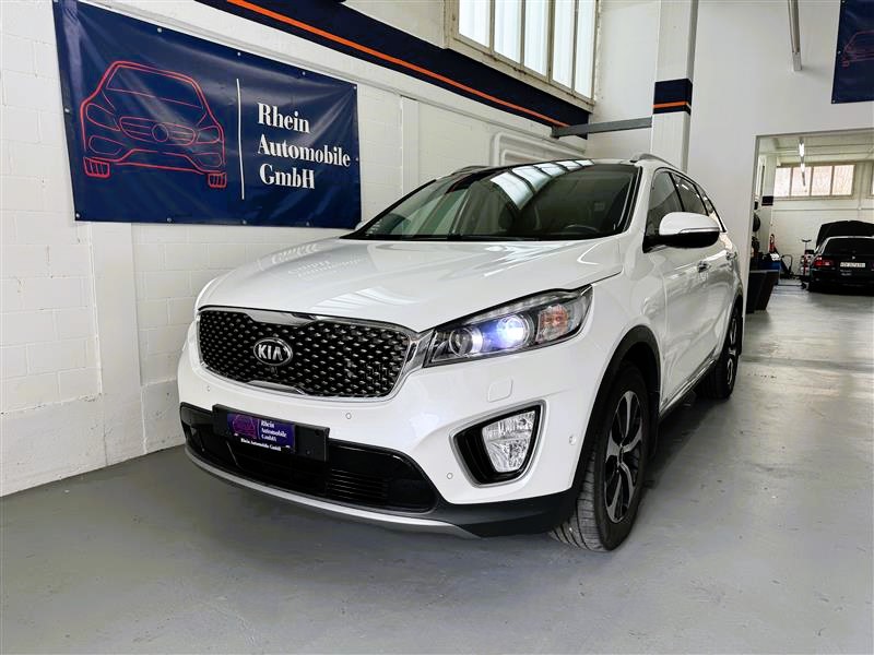 KIA Sorento 2.2 CRDI Style 7P. Automatic