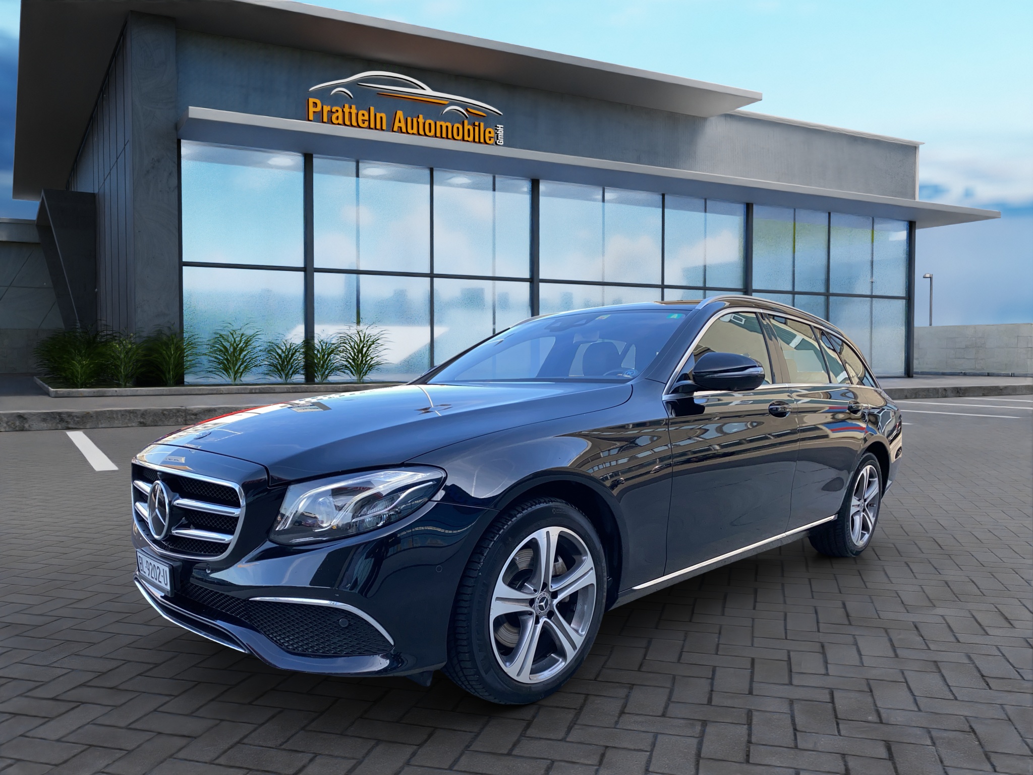 MERCEDES-BENZ E 220 d Swiss Star Avantgarde 4Matic 9G-Tronic