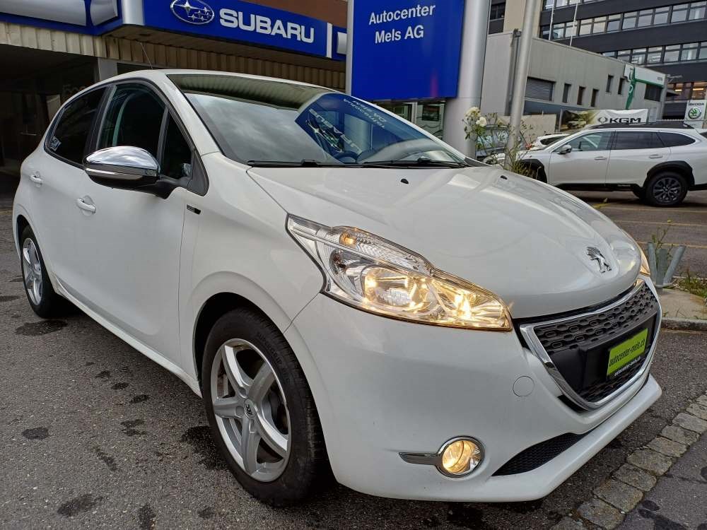 PEUGEOT 208 1.2 PureTech Style