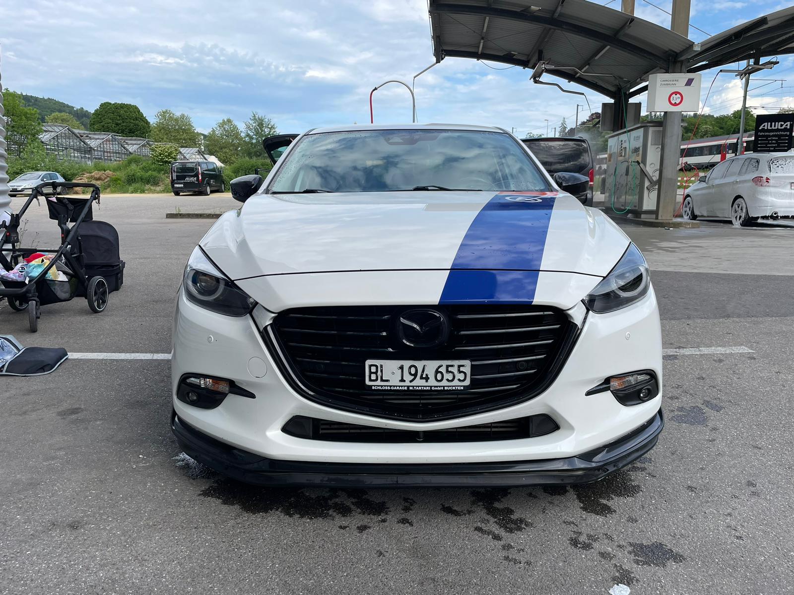 MAZDA 3 SKYACTIV-D 150 Revolution Automat