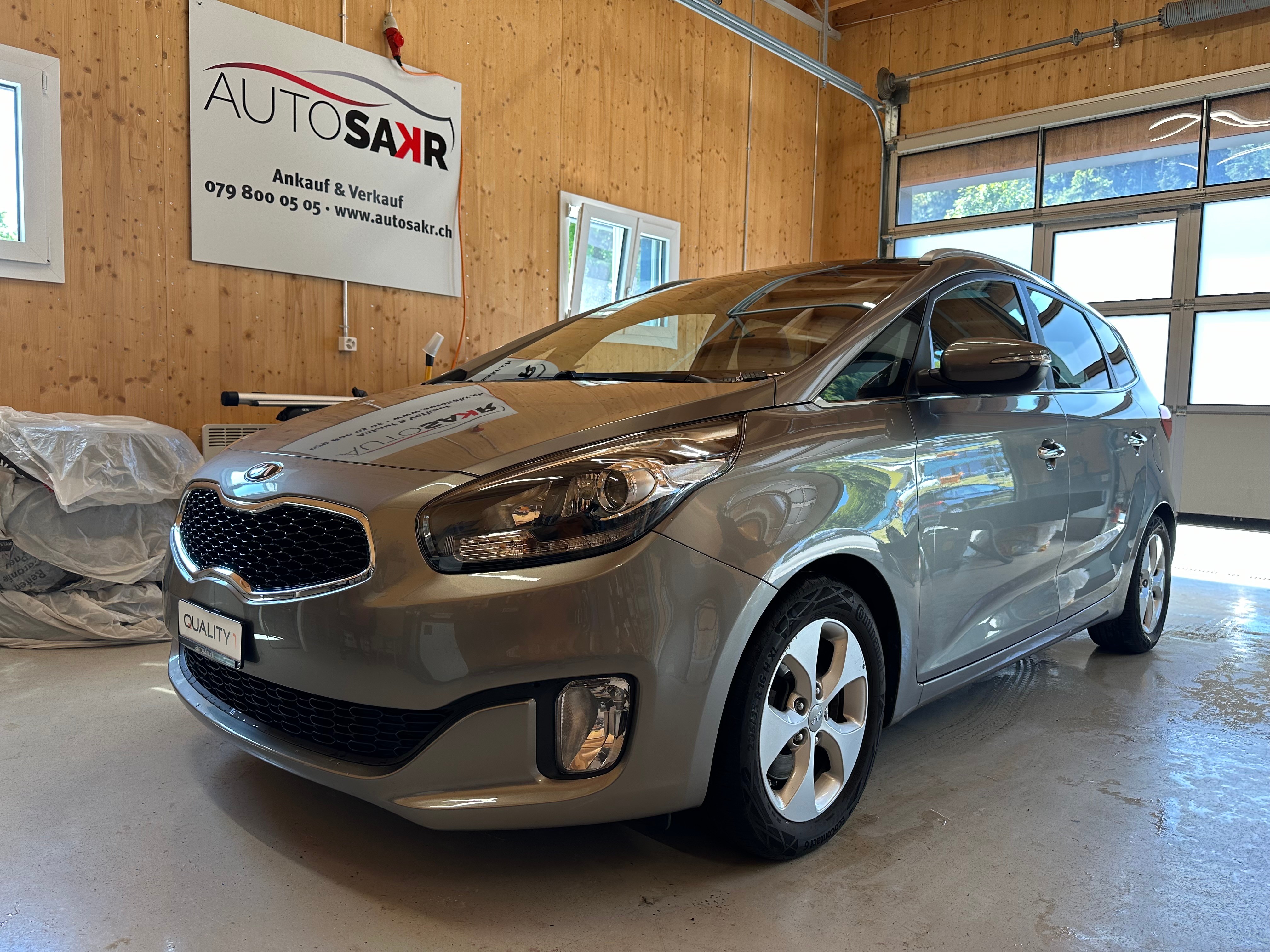 KIA Carens 1.7 CRDi Swiss Eco Edition DCT