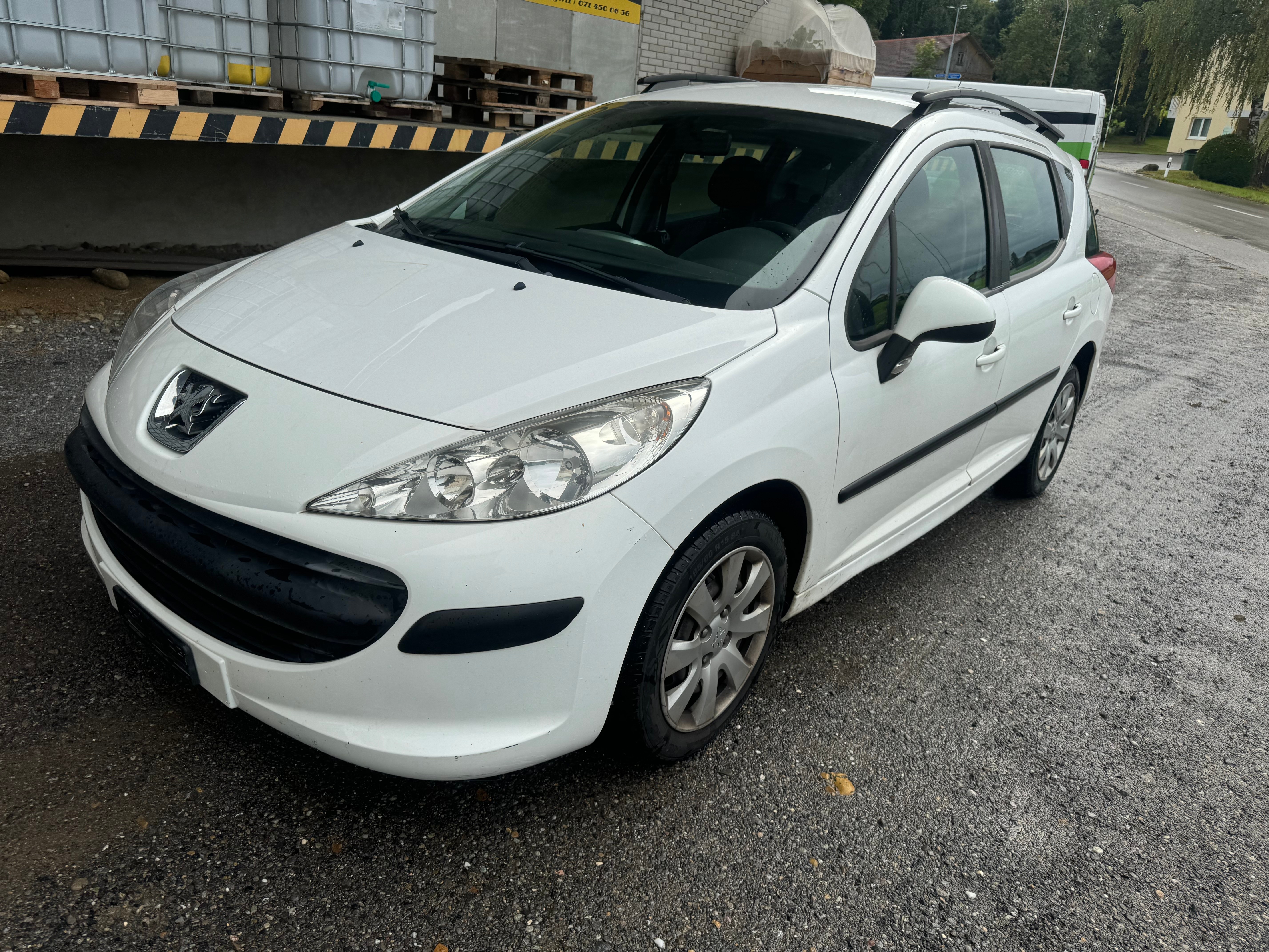 PEUGEOT 207 SW 1.4 Trendy