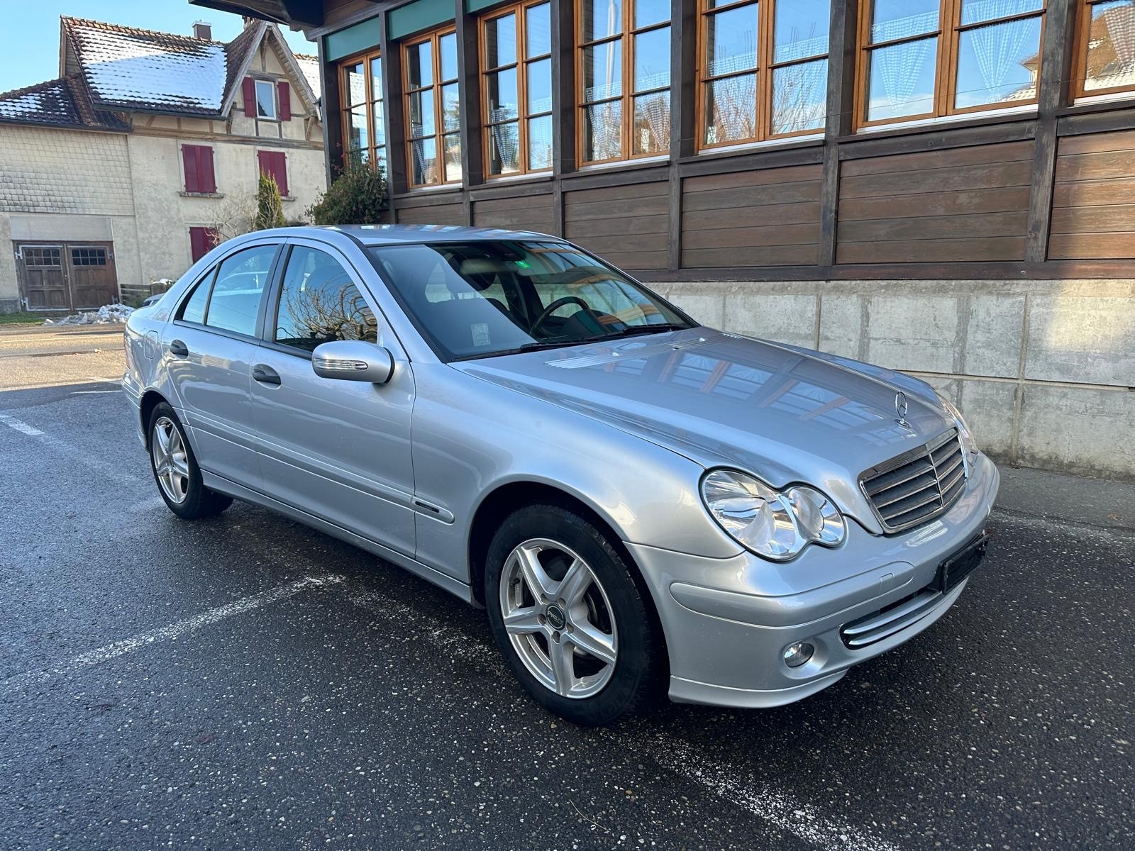 MERCEDES-BENZ C 280 Classic 4Matic Automatic