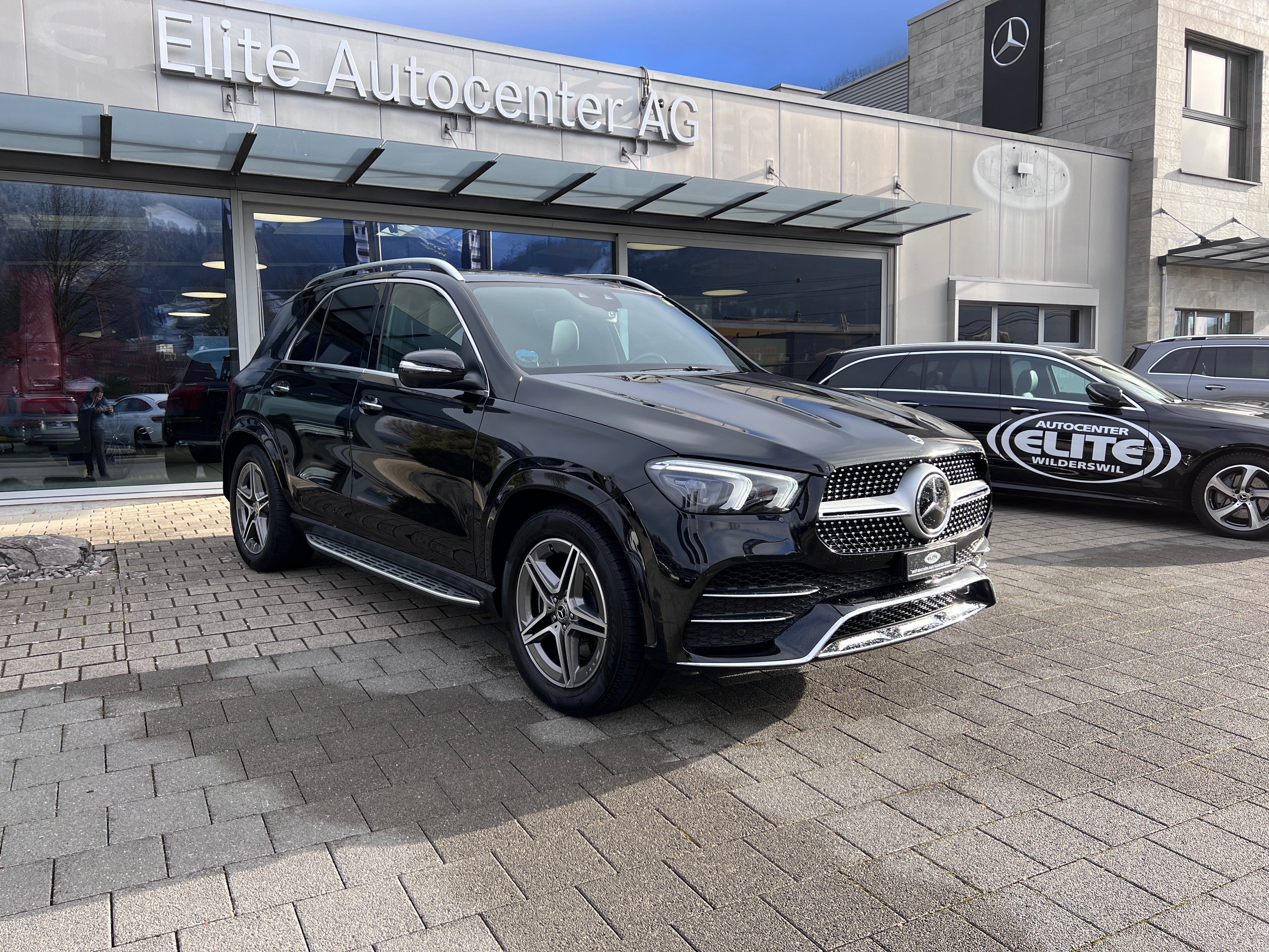 MERCEDES-BENZ GLE 300 d 4Matic AMG Line 9G-Tronic