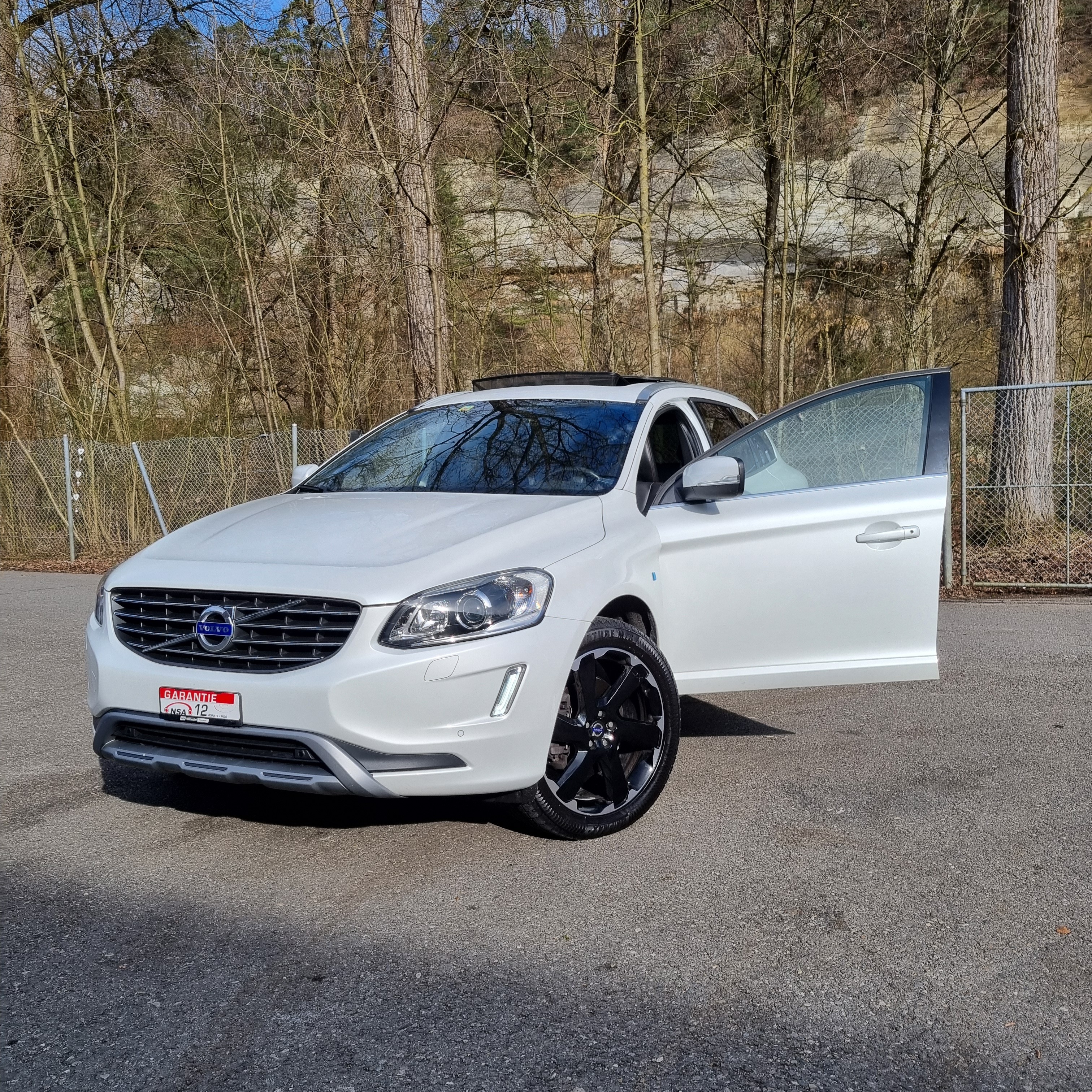 VOLVO XC60 D5 AWD Summum R-Design Geartronic